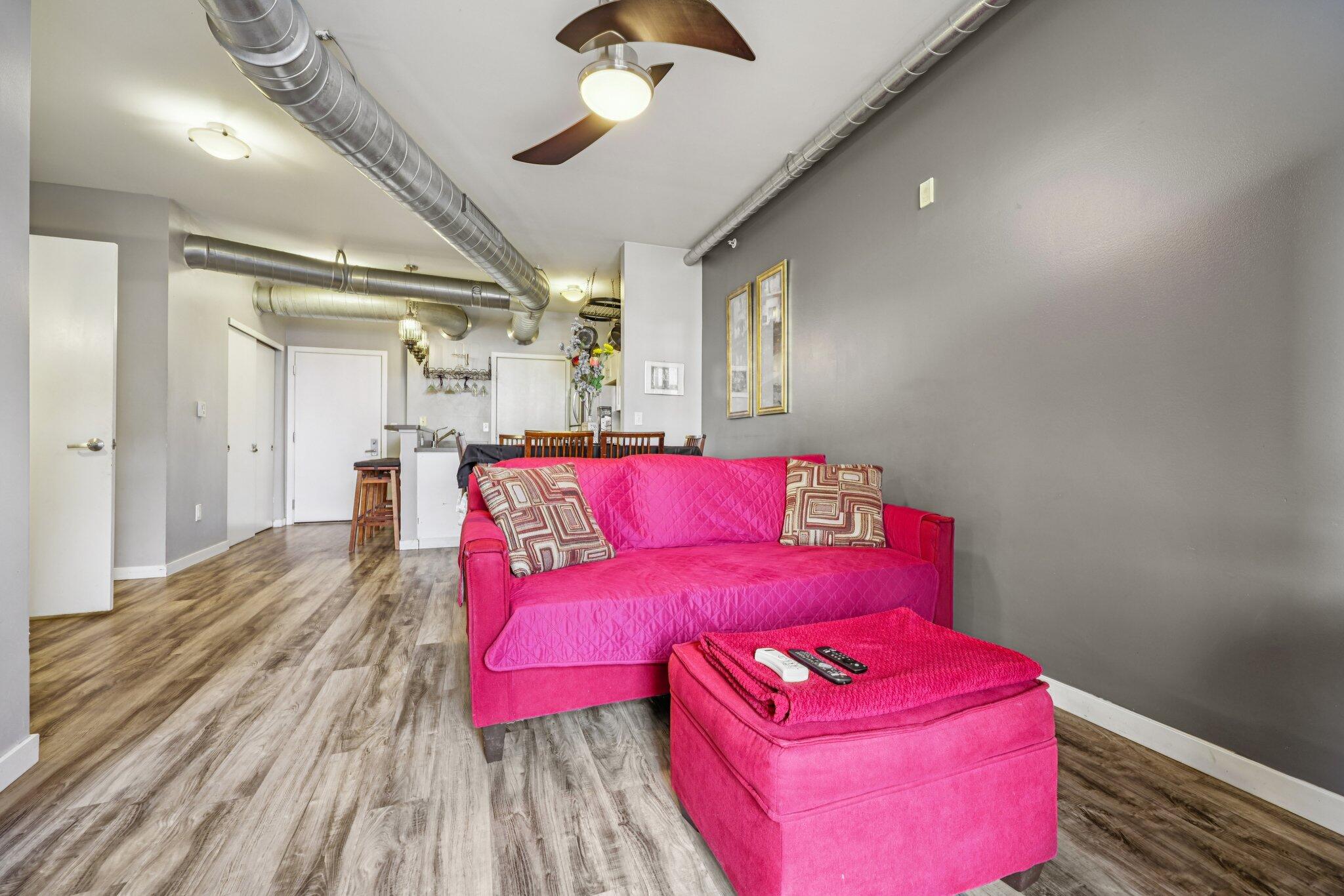 1541 N Jefferson St Unit: 209