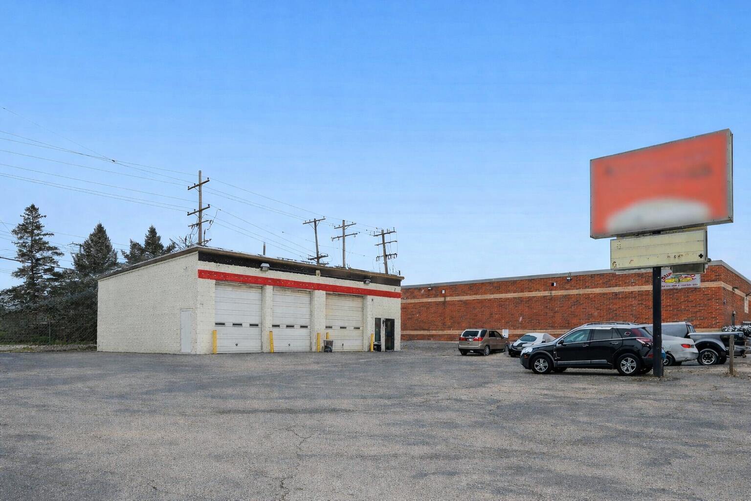 8205 W Hampton Ave