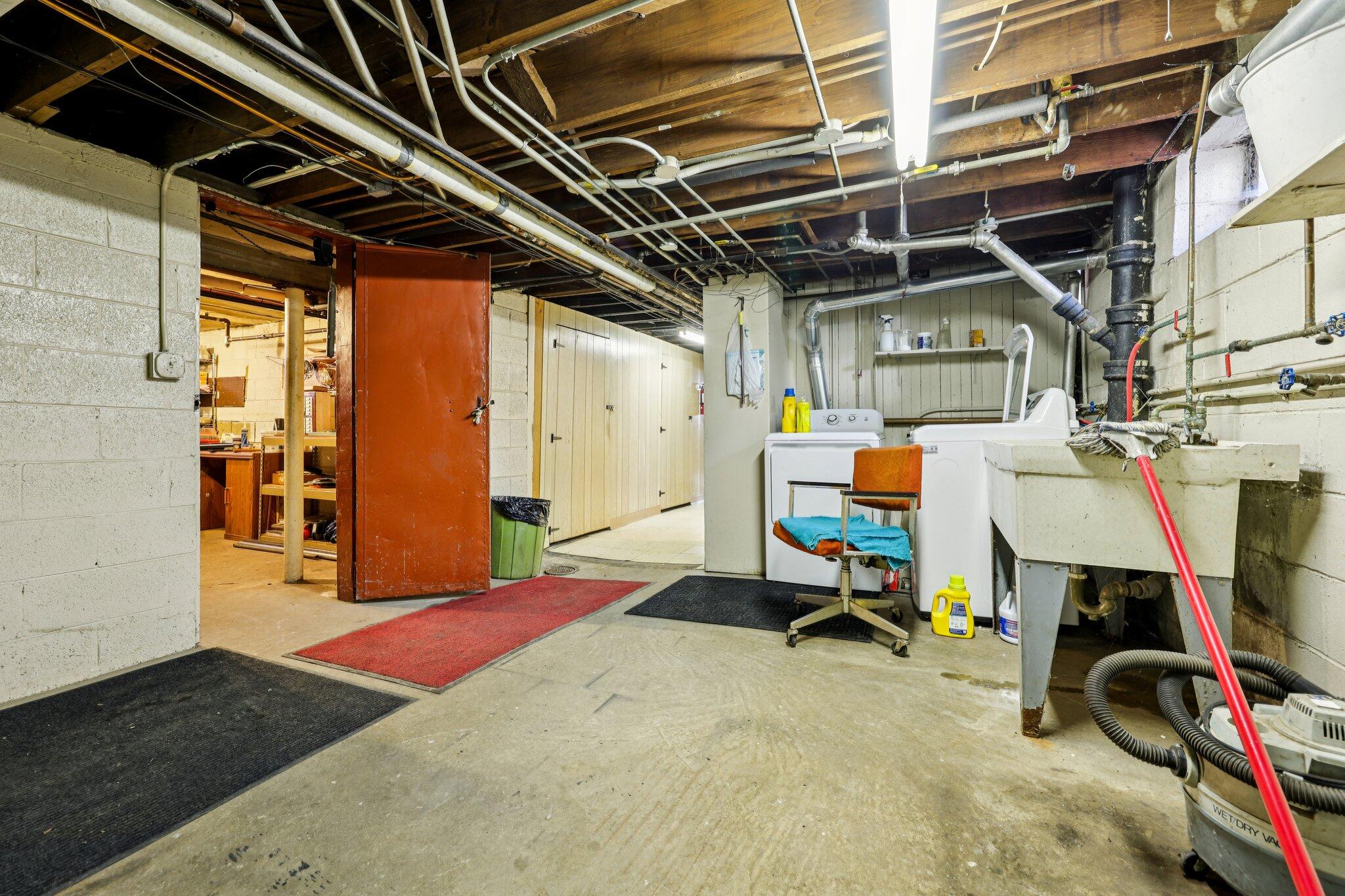 4703 W Jackson Park Dr