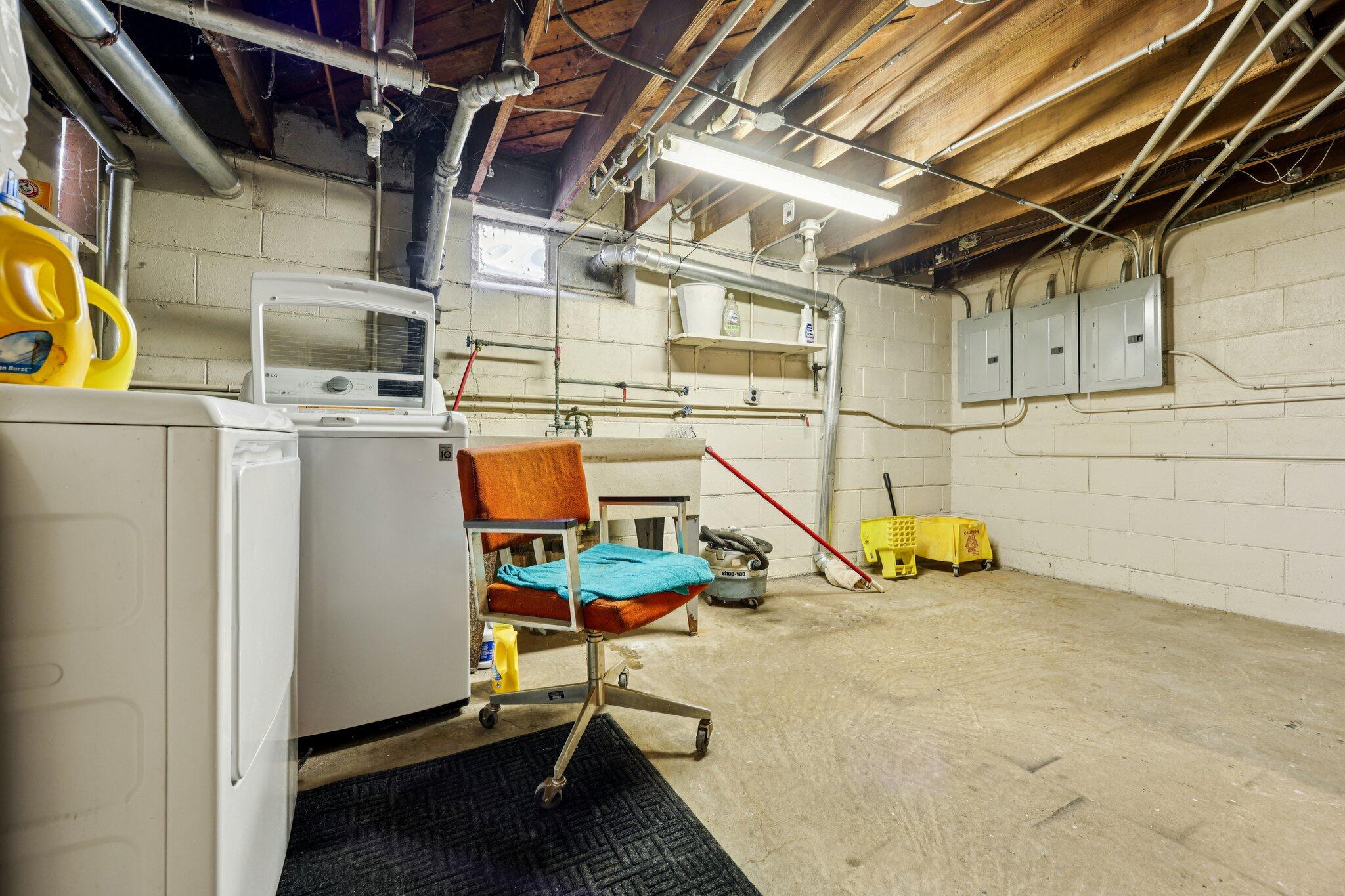 4703 W Jackson Park Dr