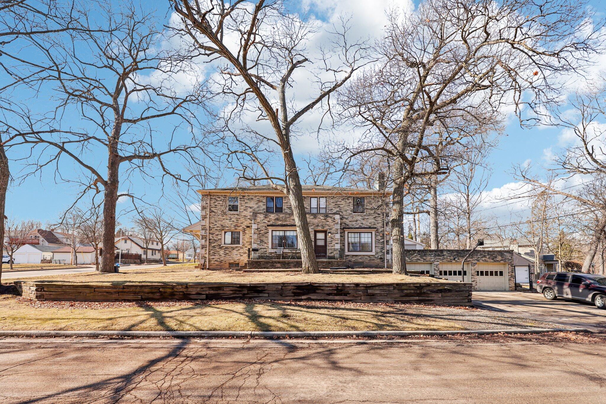 4703 W Jackson Park Dr