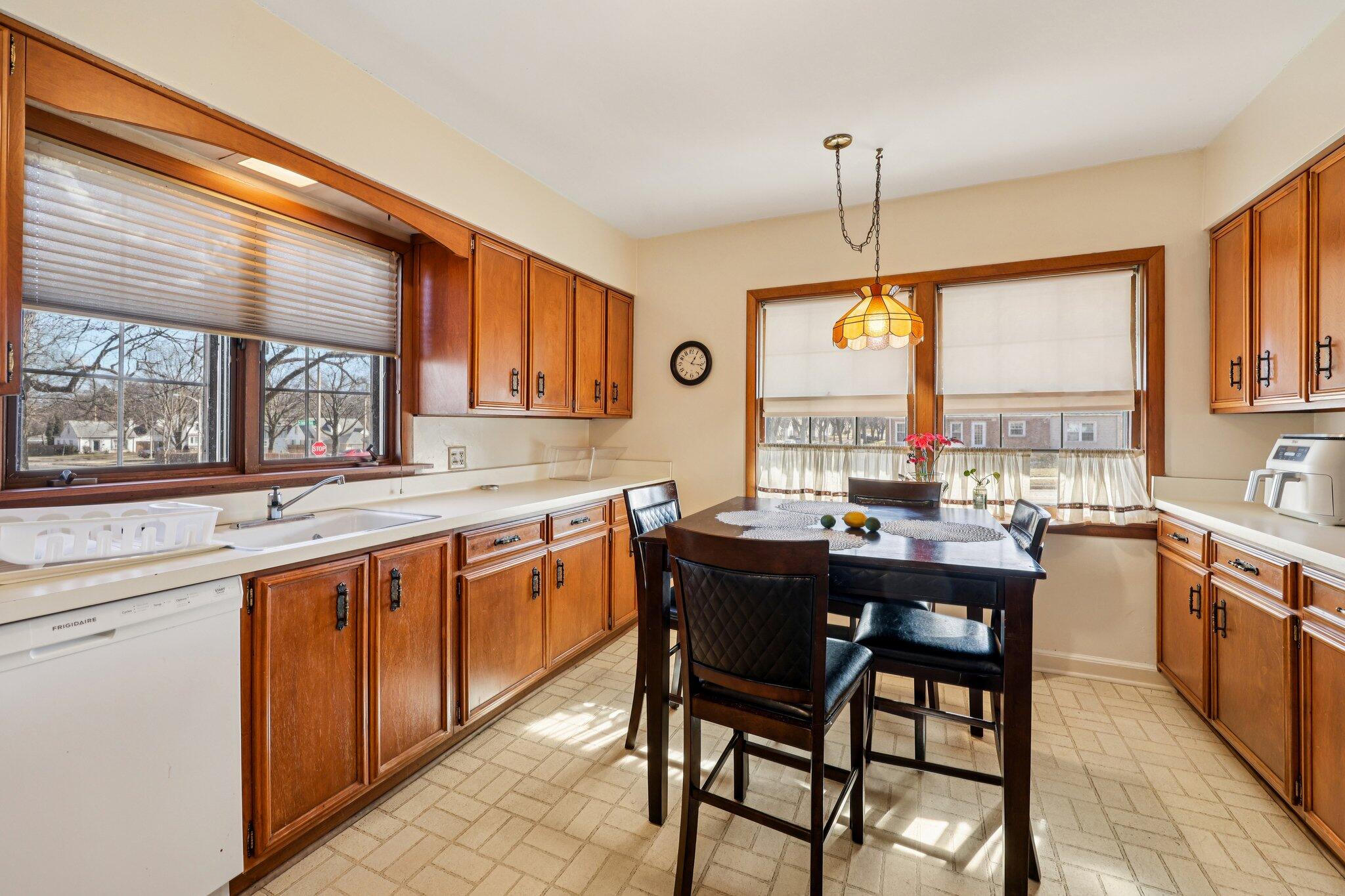 4703 W Jackson Park Dr