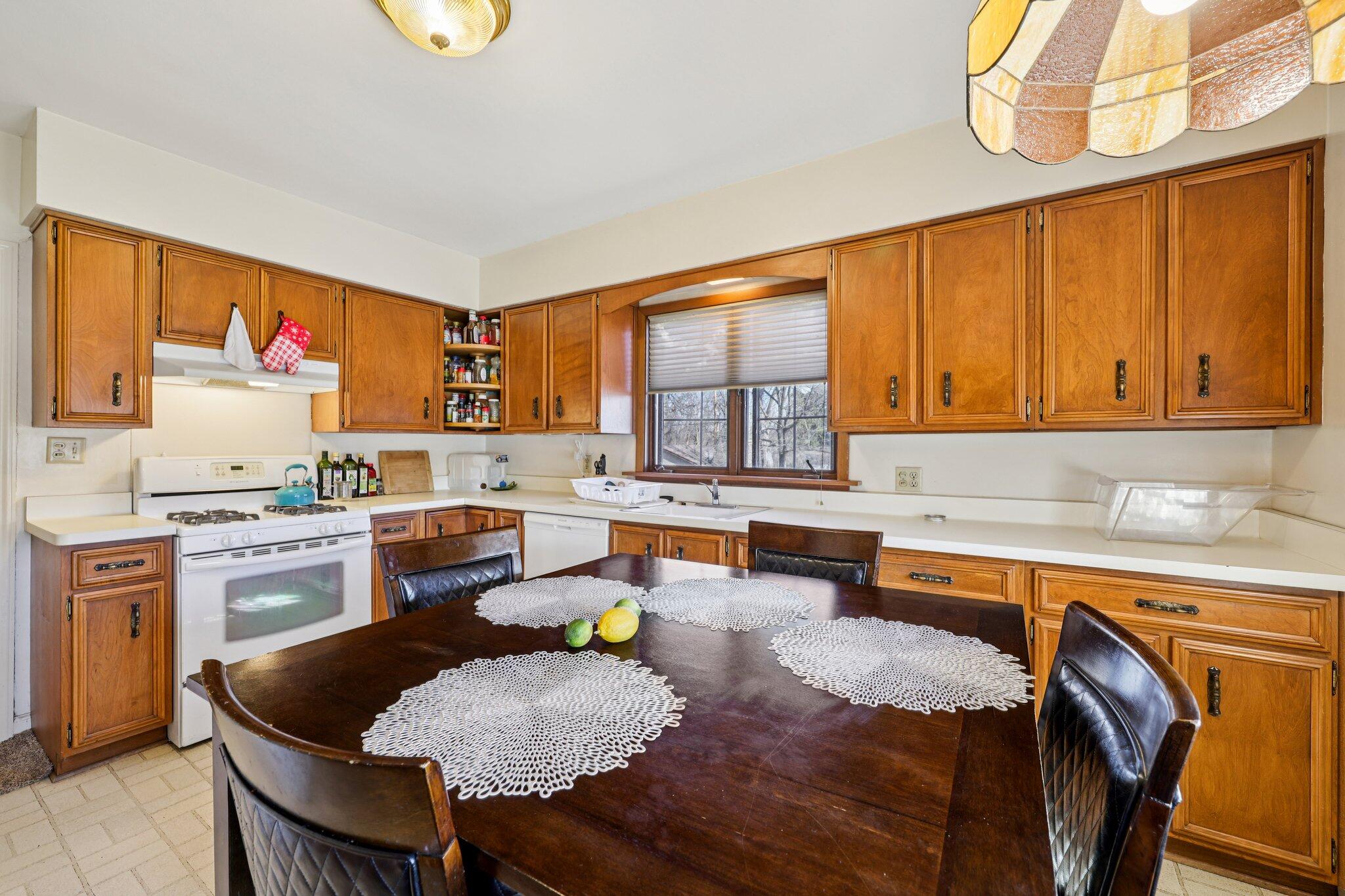 4703 W Jackson Park Dr