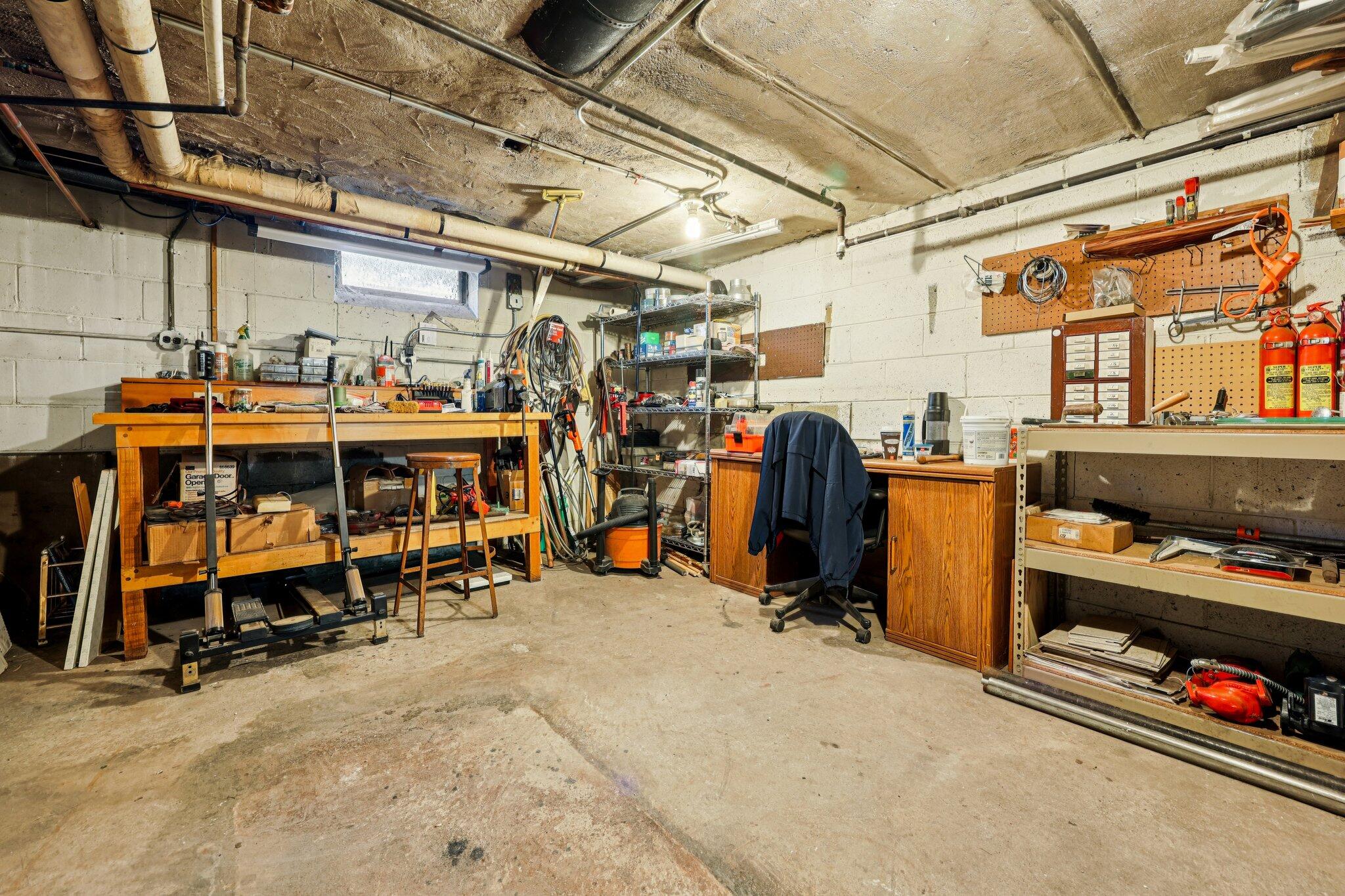 4703 W Jackson Park Dr