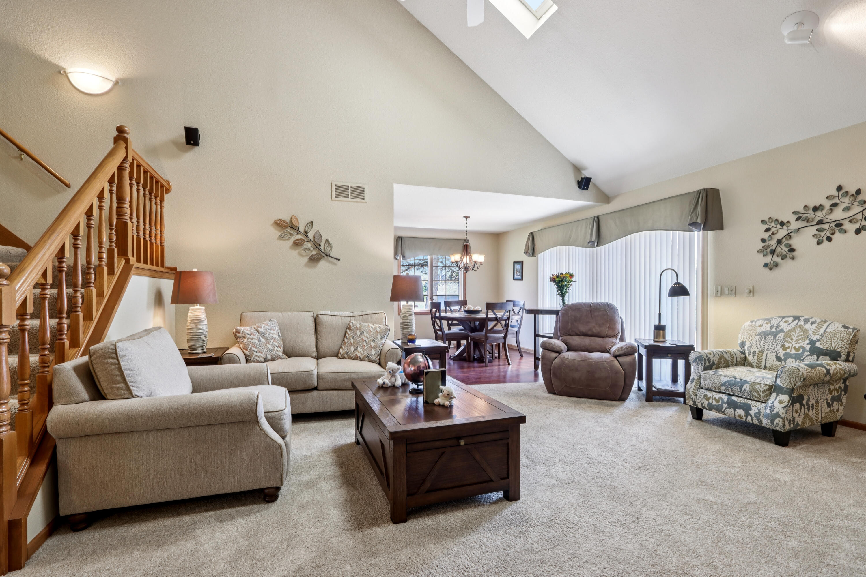 W203N16184 Pin Oak Cir