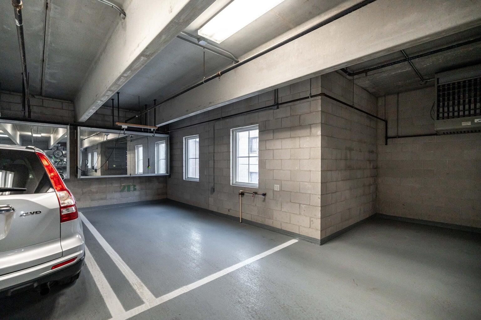 1313 N Franklin Pl Unit: 504
