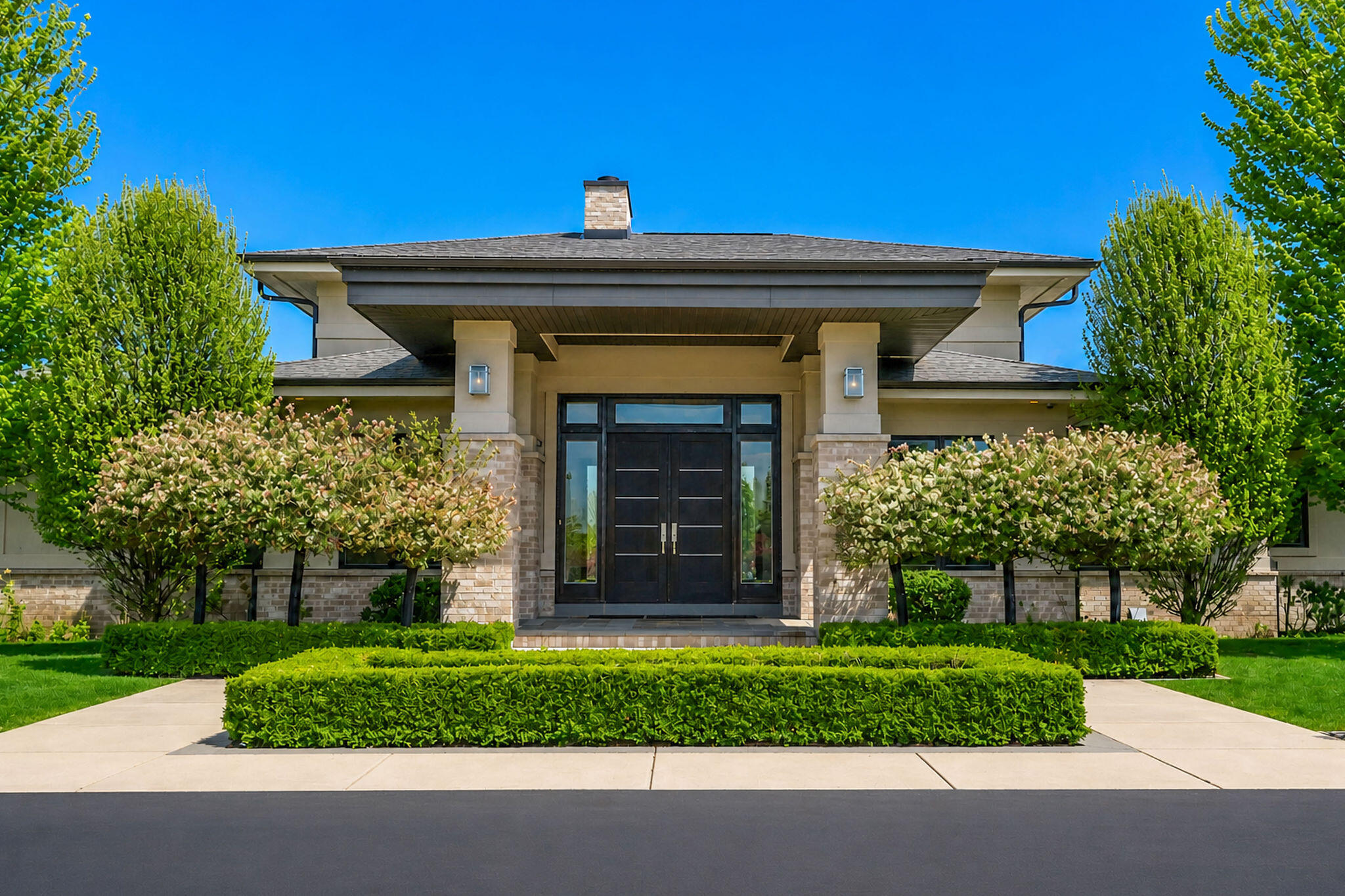 14 White Tail Ln