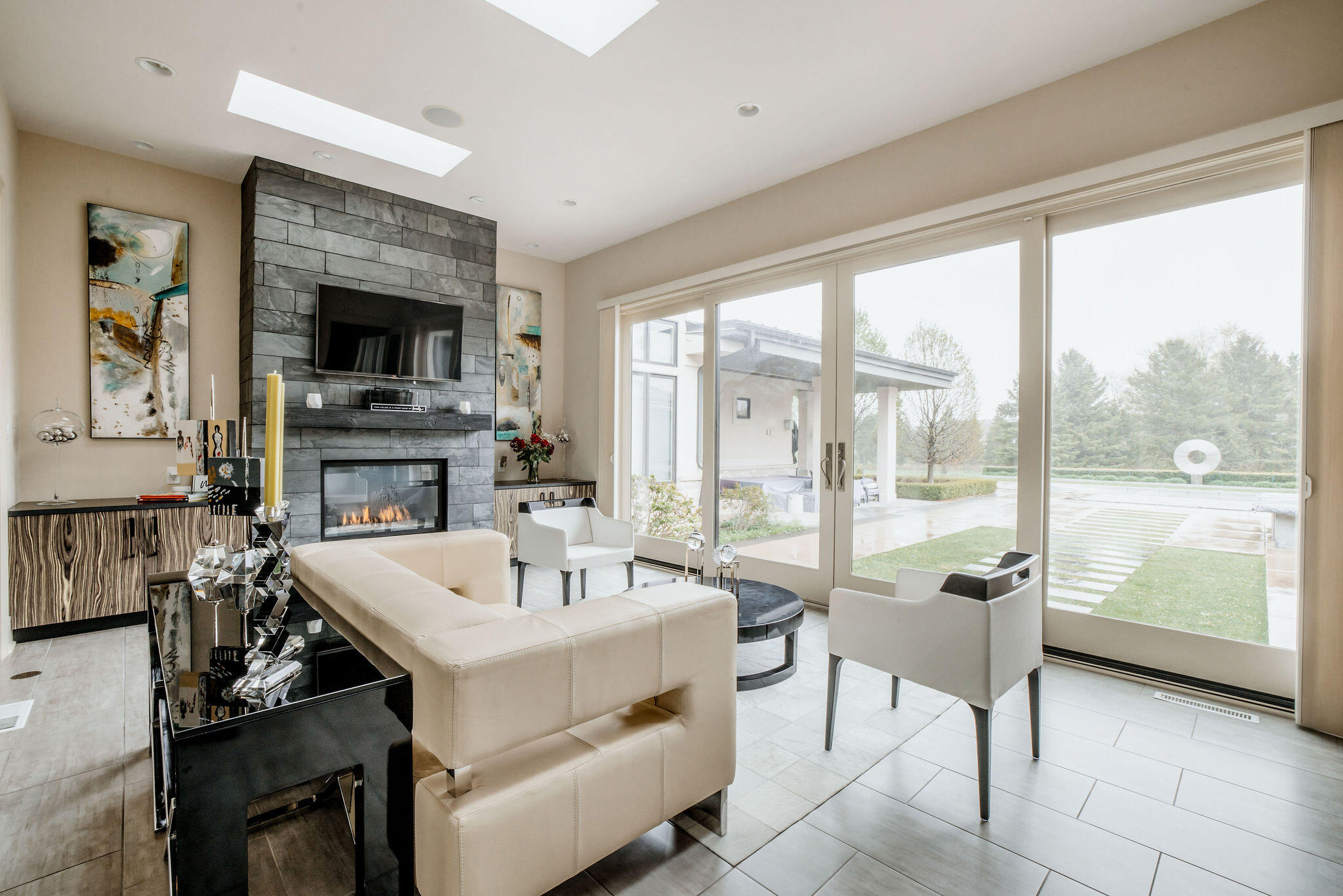 14 White Tail Ln