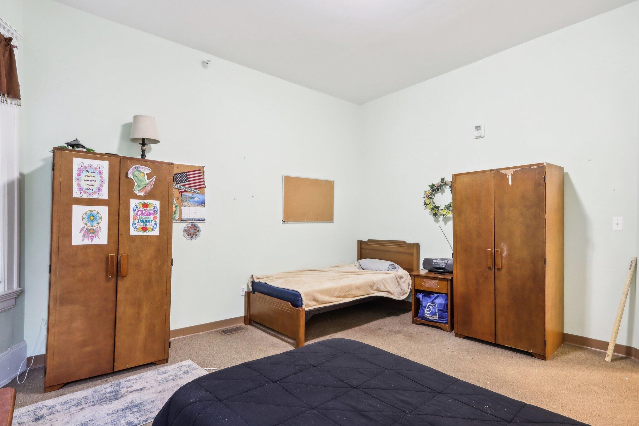 1022 W Madison St Unit: 1024