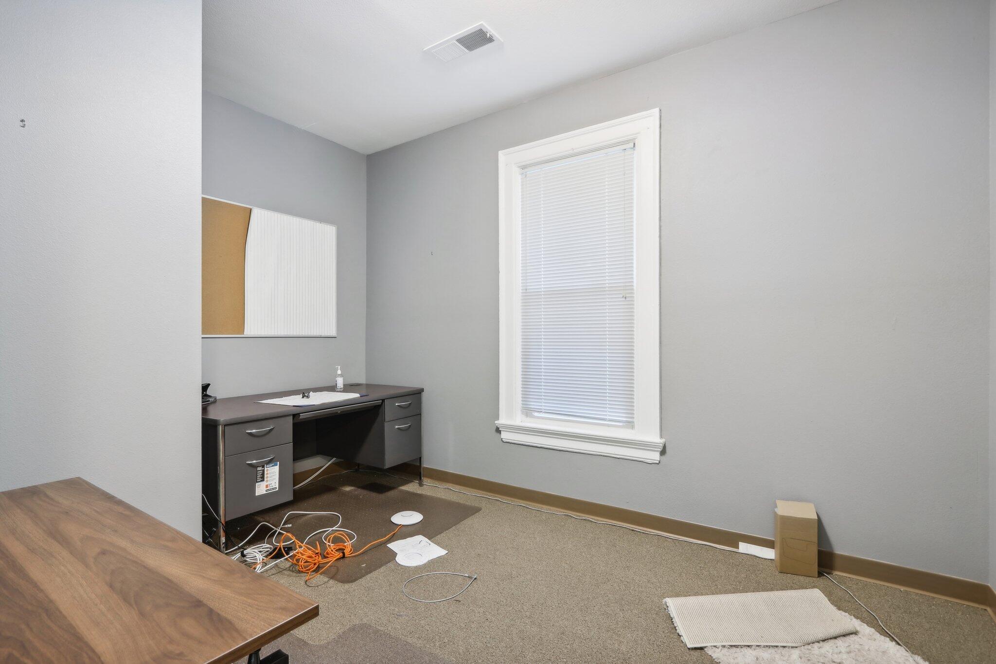 1022 W Madison St Unit: 1024