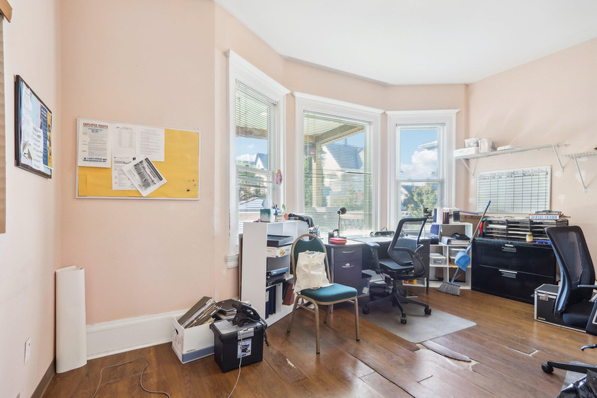 1022 W Madison St Unit: 1024
