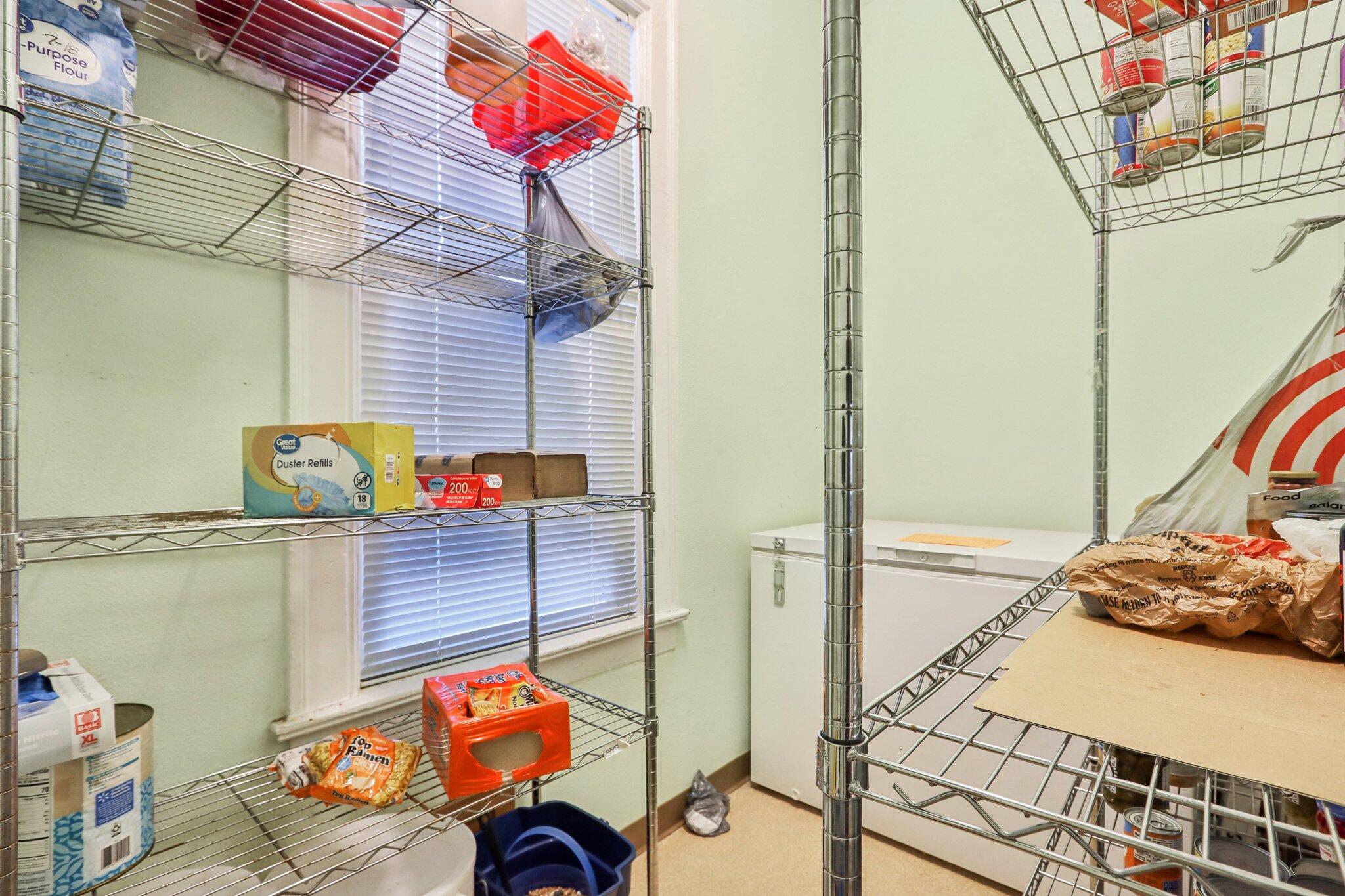 1022 W Madison St Unit: 1024