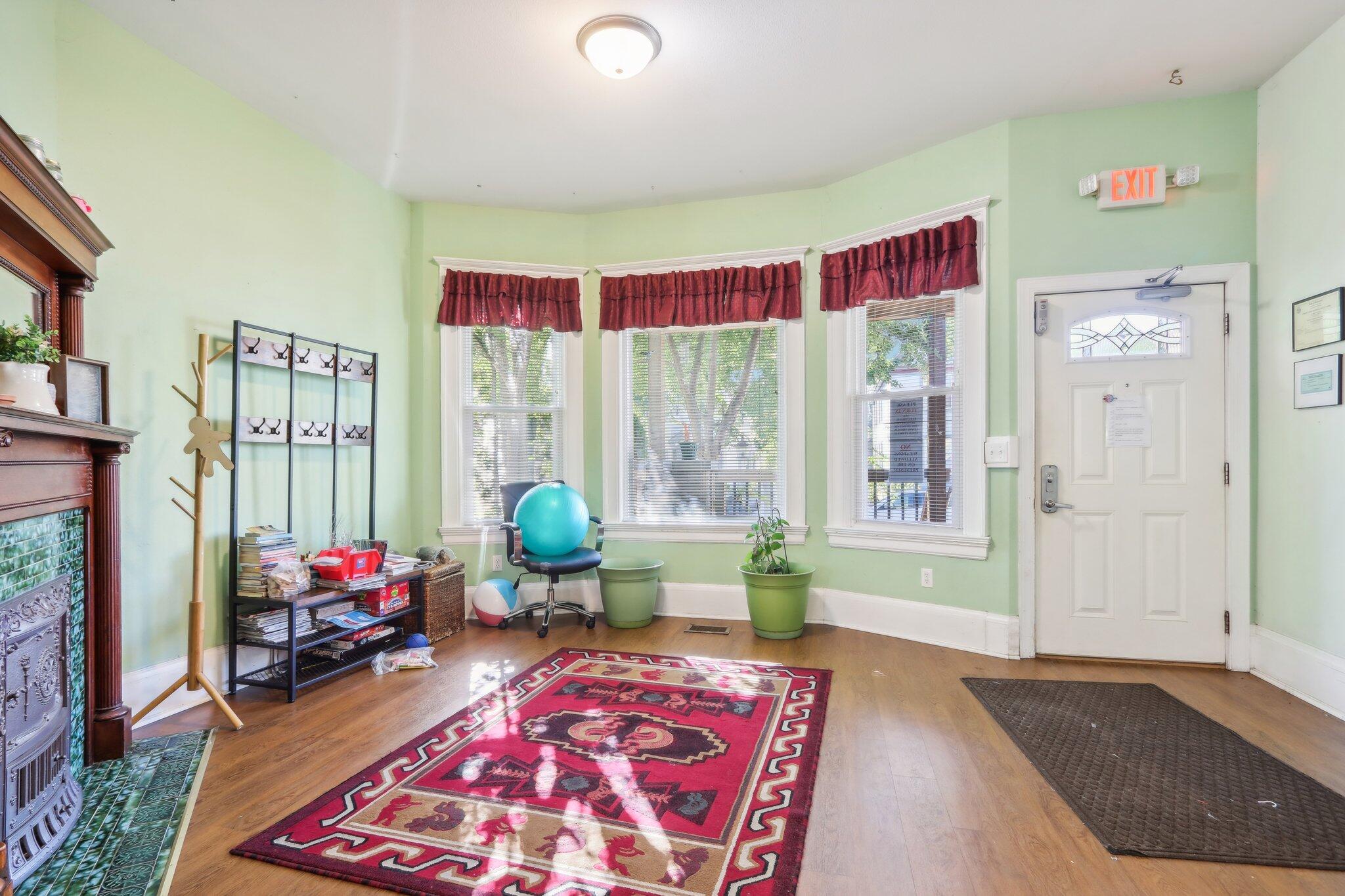 1022 W Madison St Unit: 1024