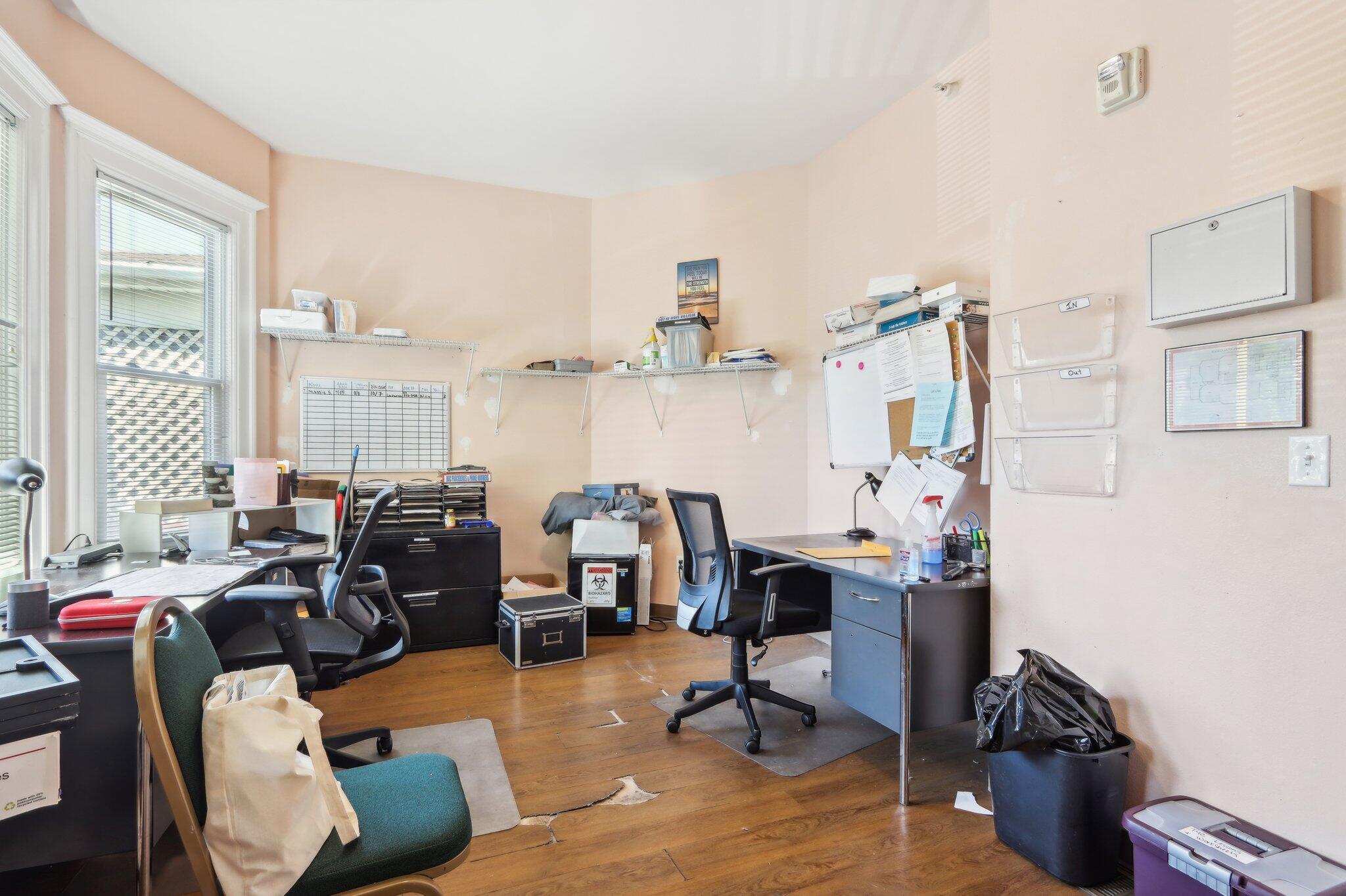 1022 W Madison St Unit: 1024