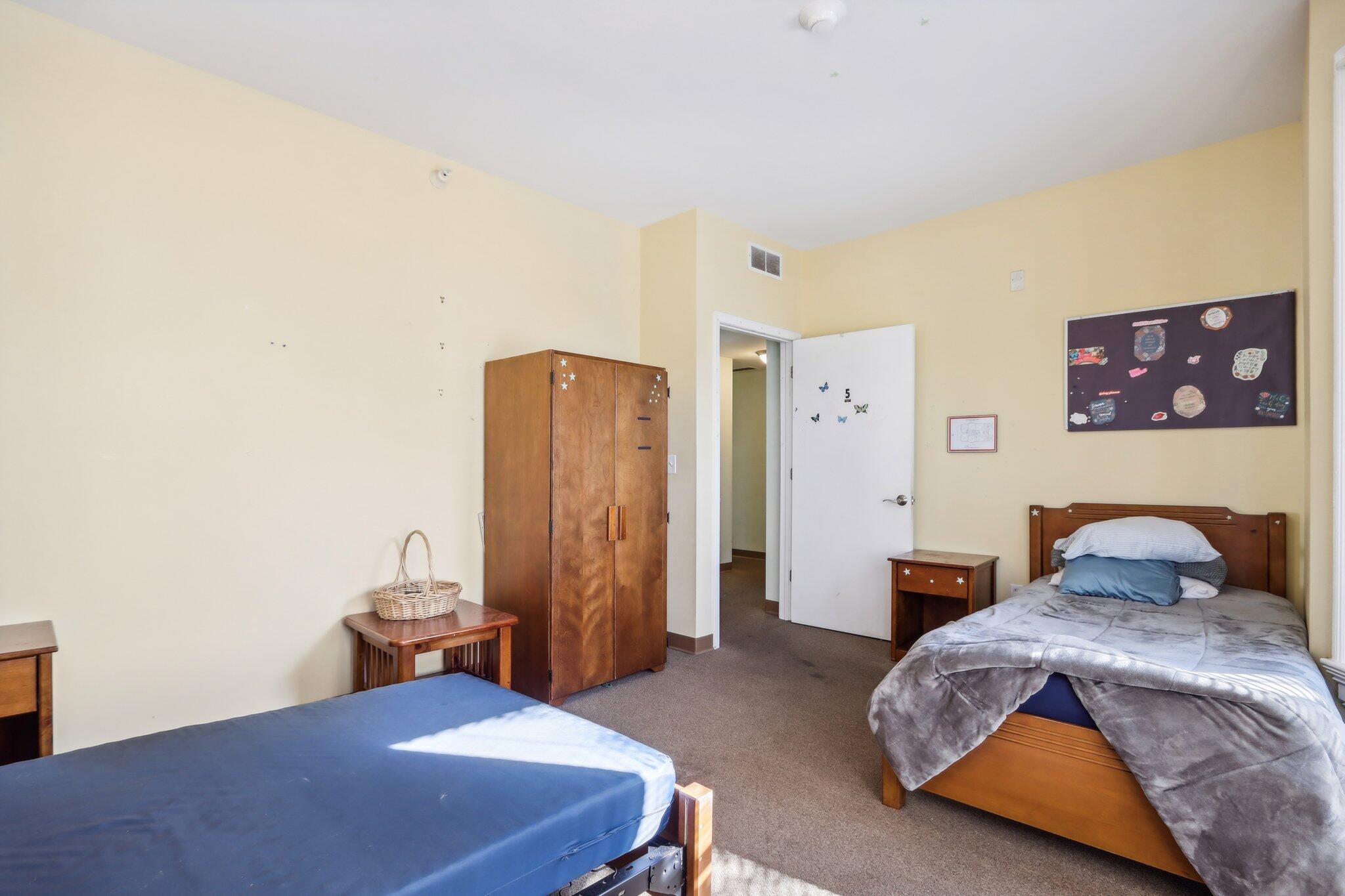 1022 W Madison St Unit: 1024