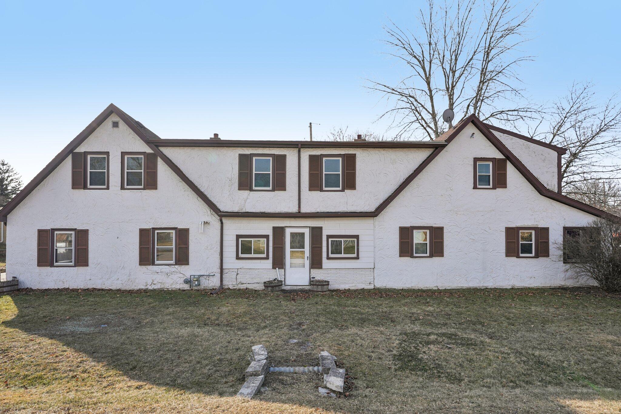 1001 W Bender Rd