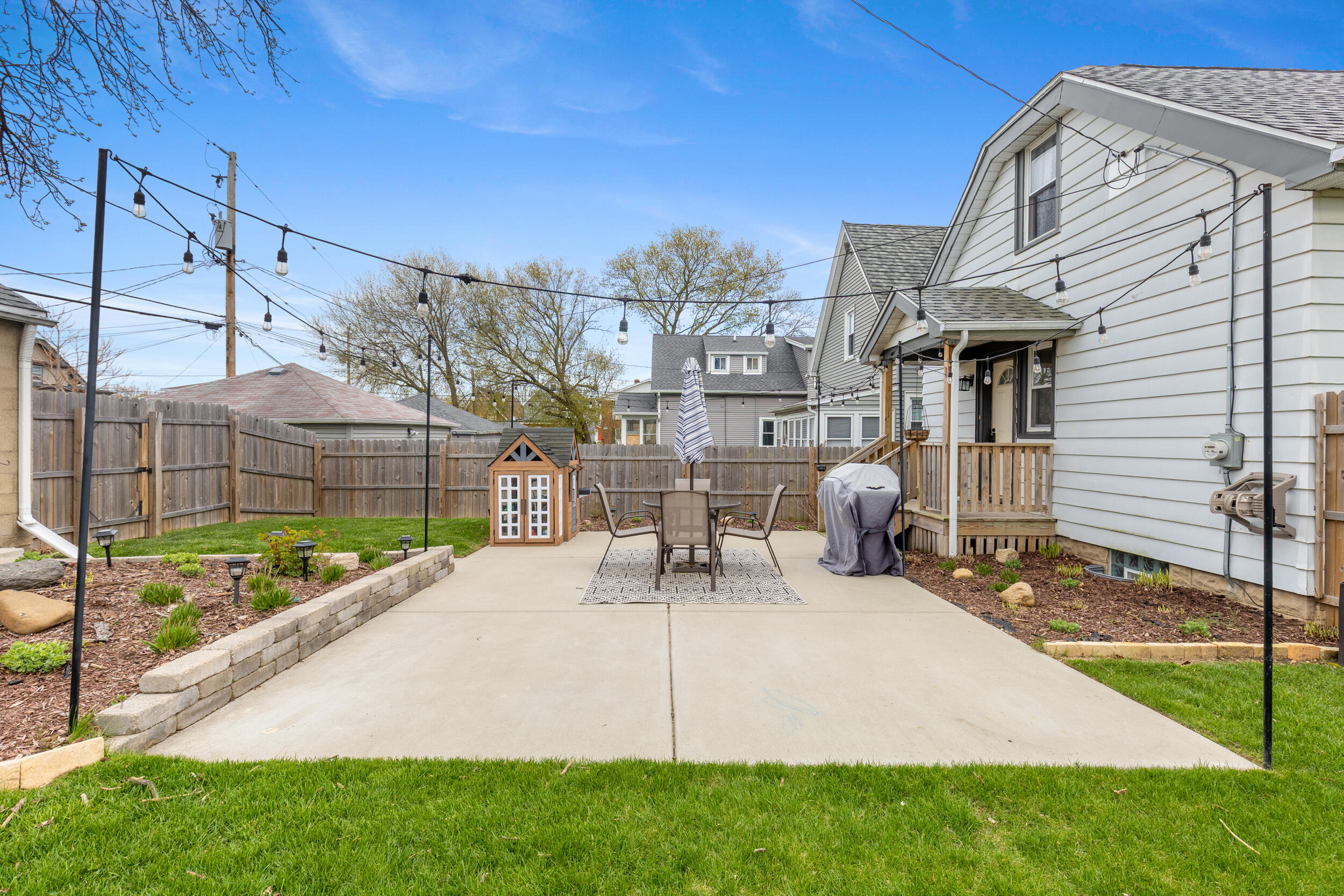 516 Menomonee Ave