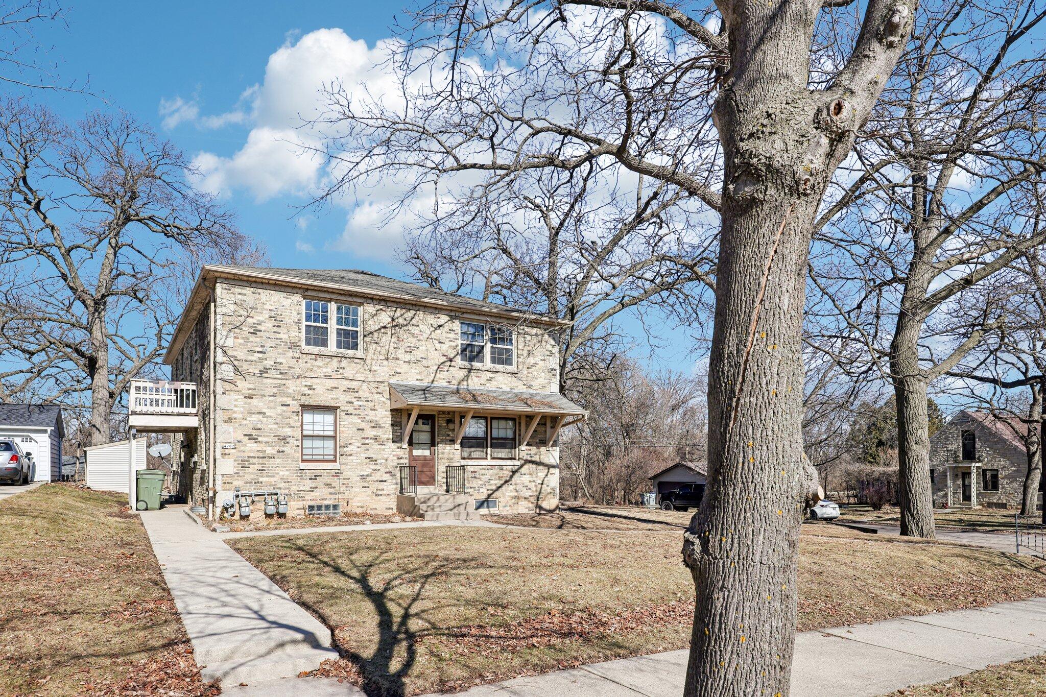 4703 W Jackson Park Dr