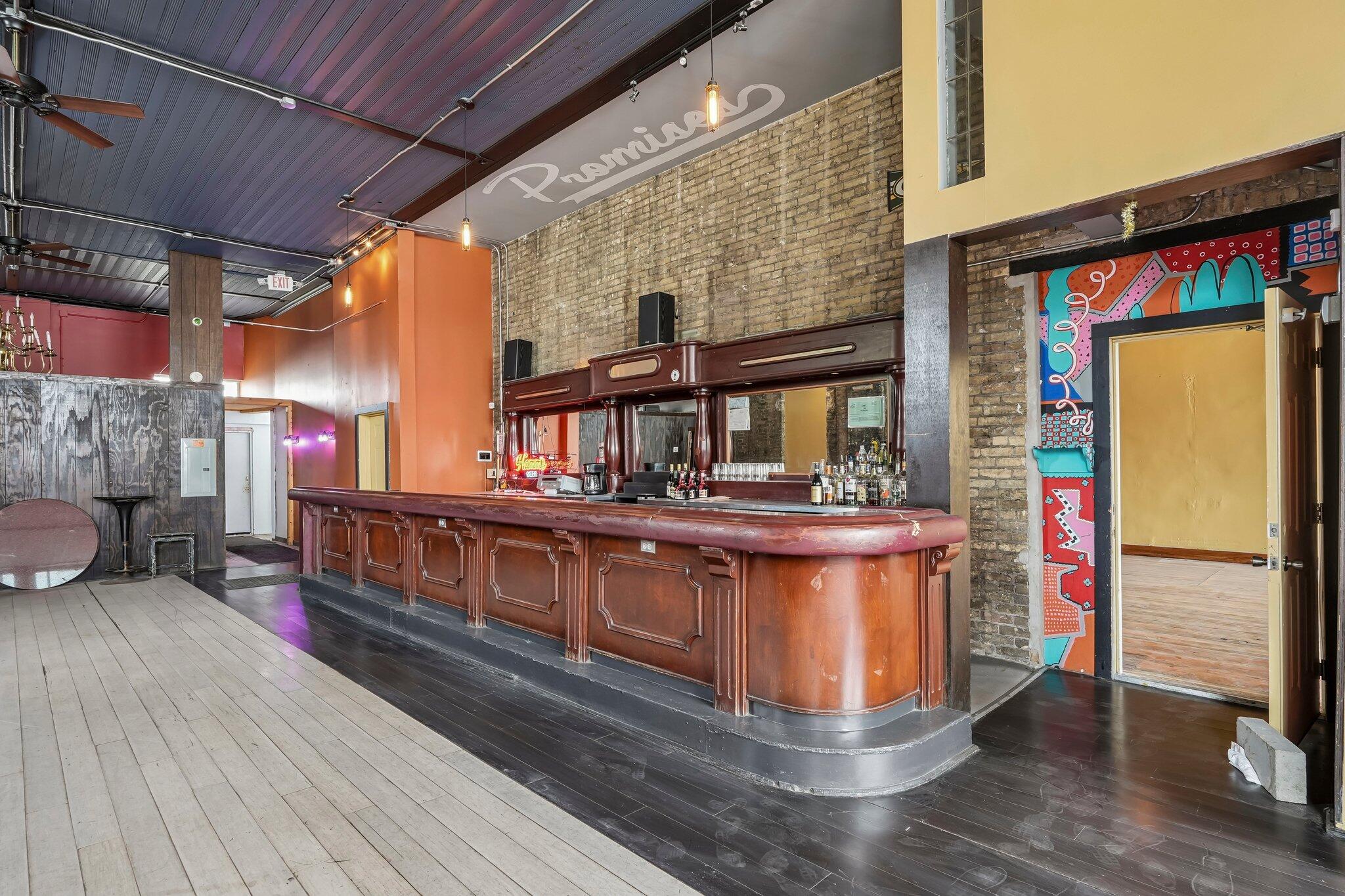 726 S 6th St Unit: 734