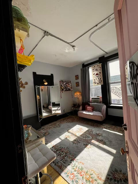 726 S 6th St Unit: 734