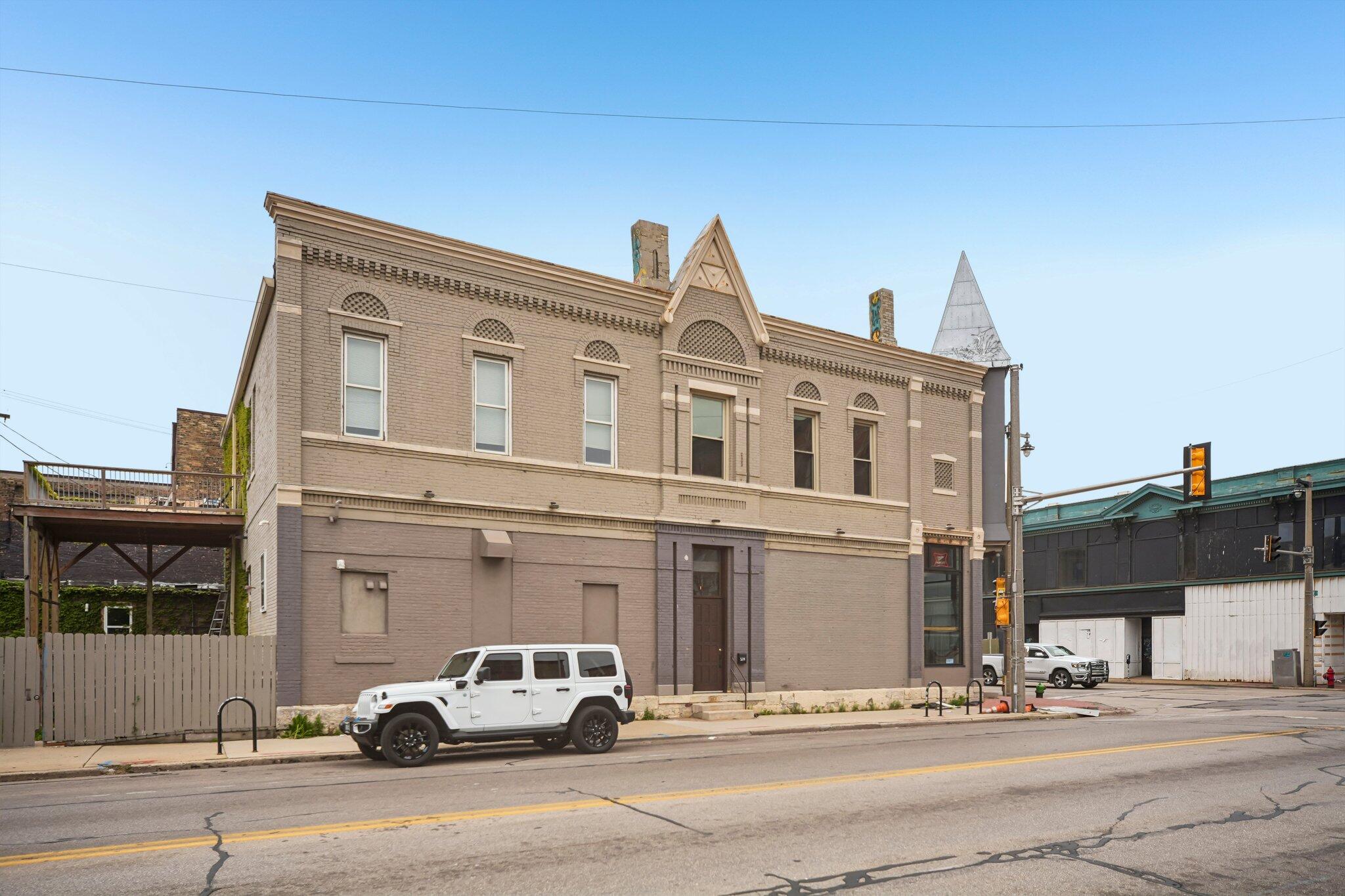 726 S 6th St Unit: 734