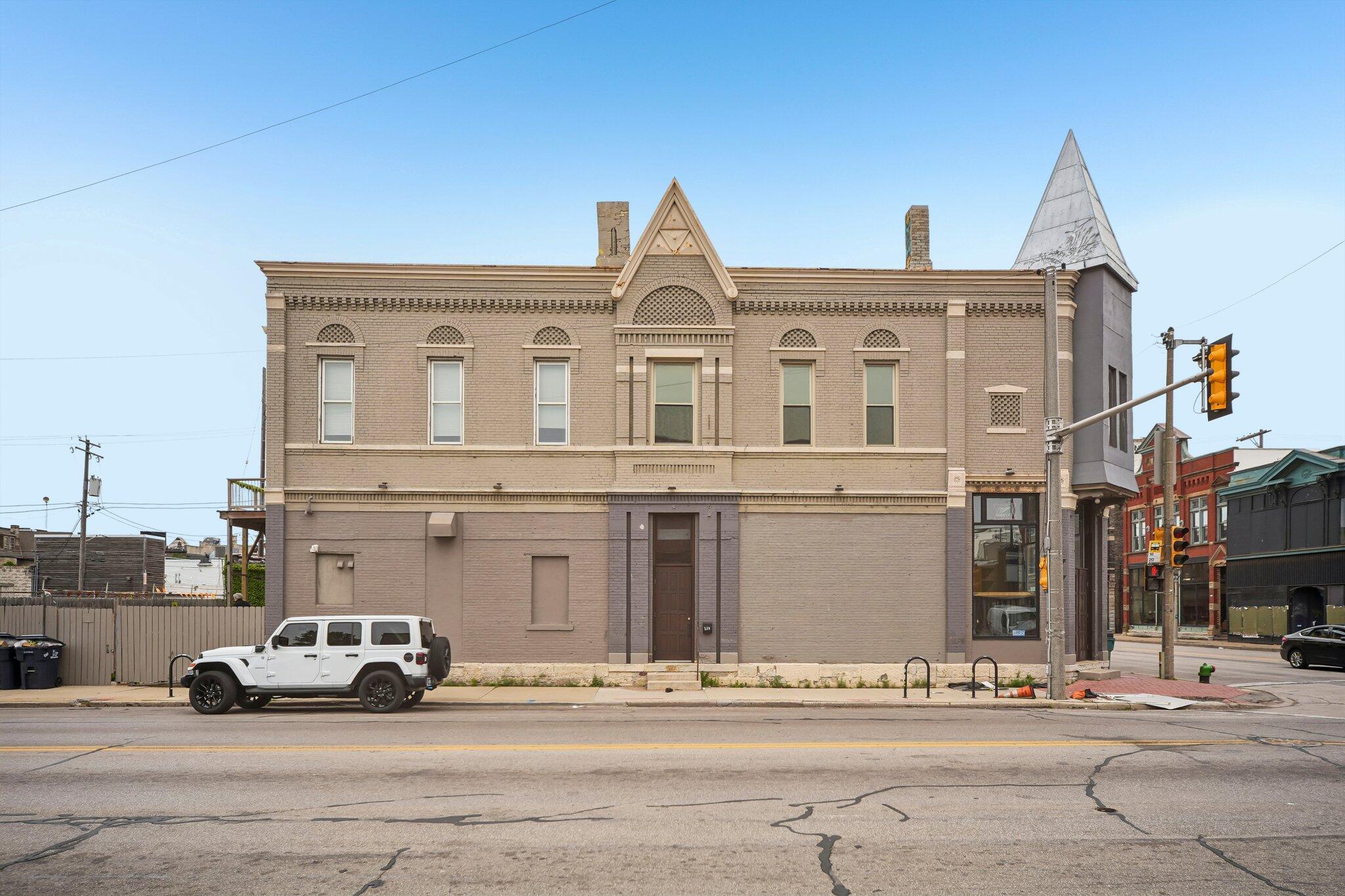 726 S 6th St Unit: 734