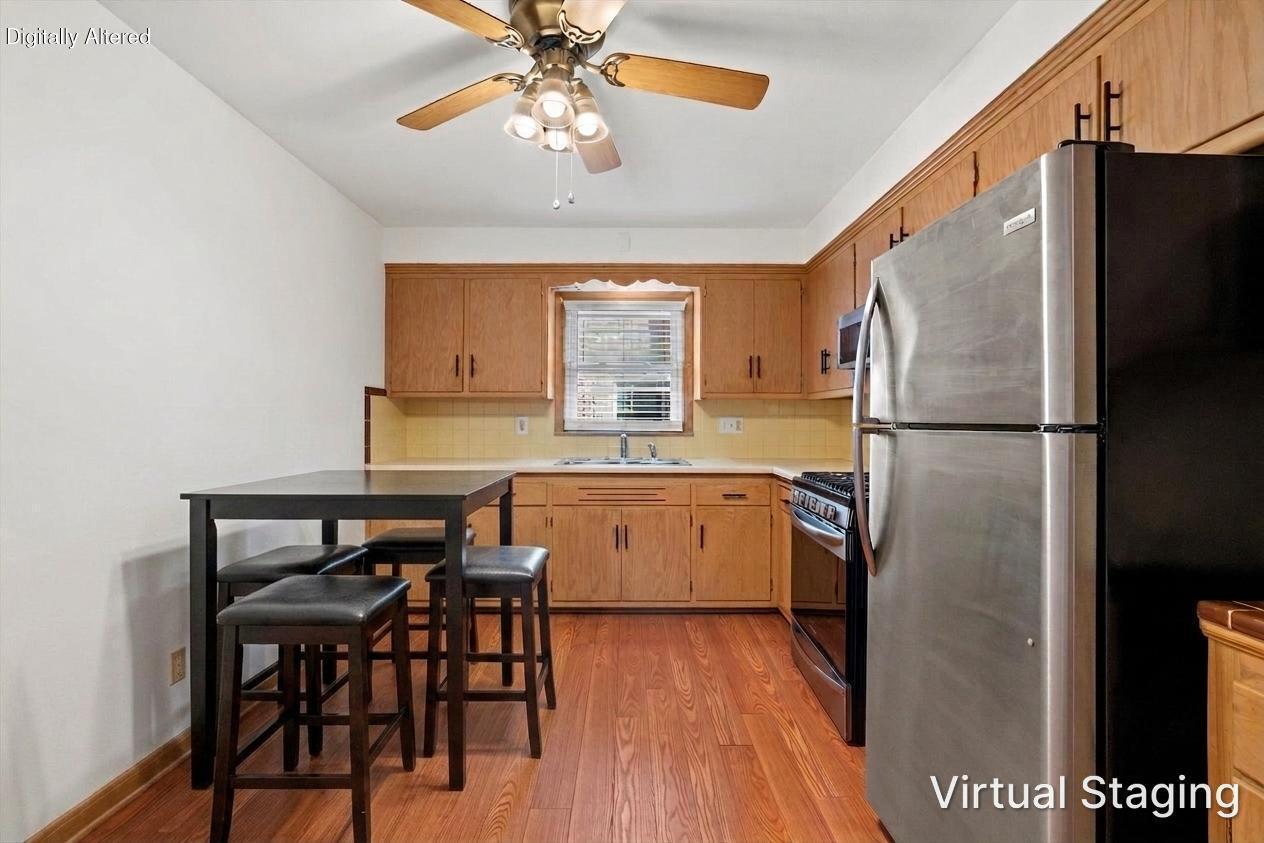 8748 Parkview Ct