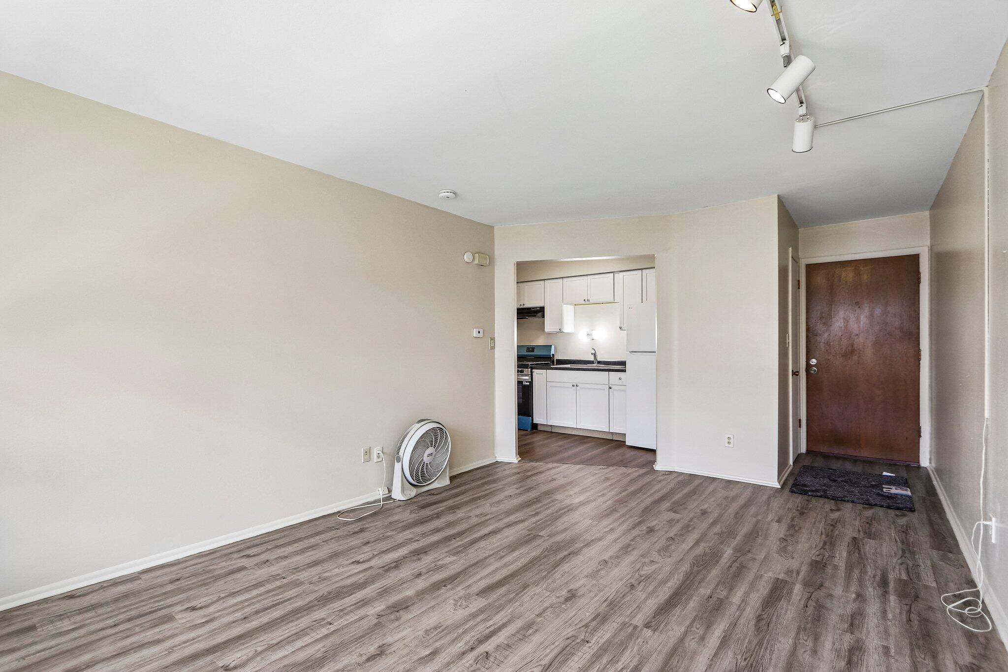 3119 S 122nd St Unit: 17