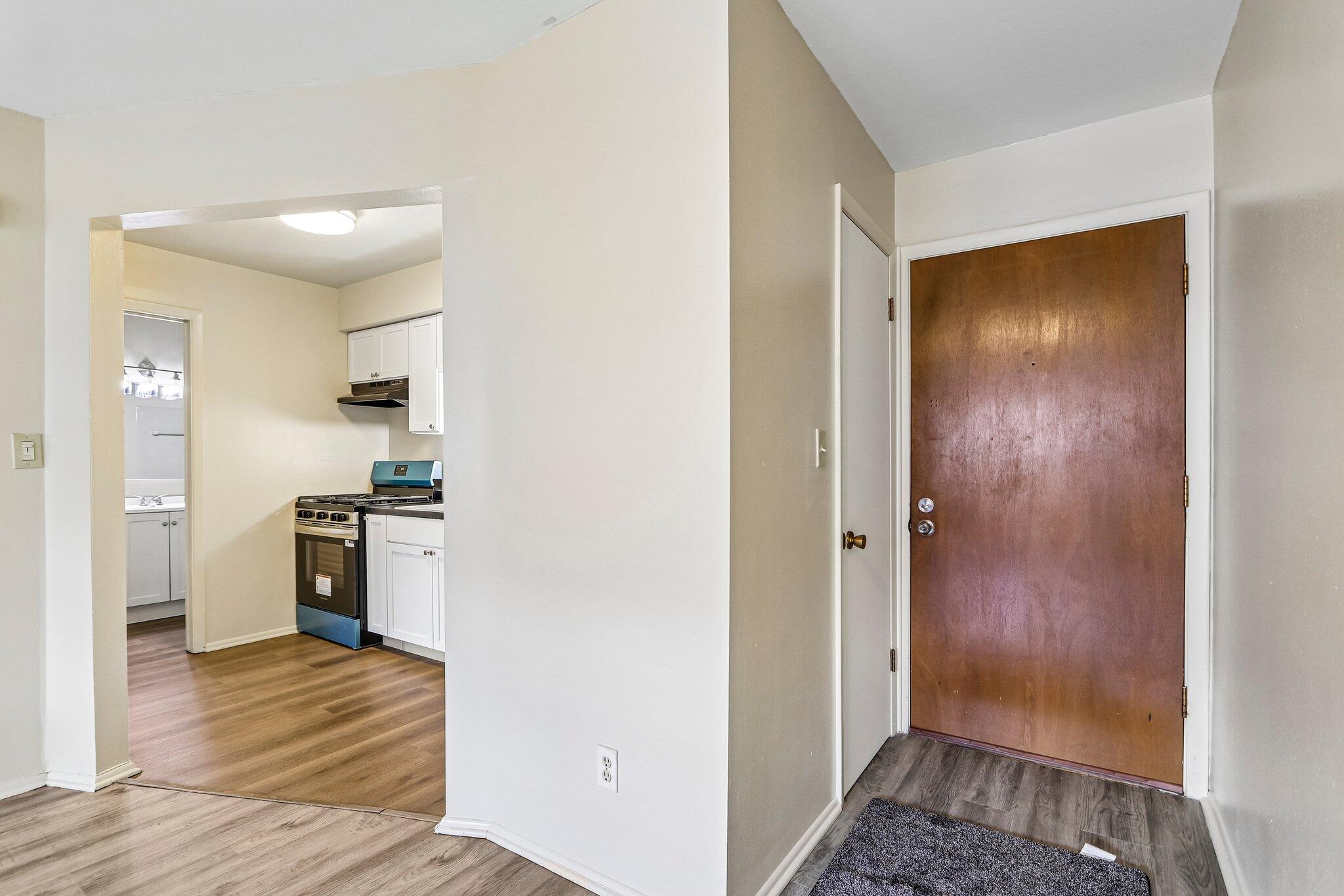 3119 S 122nd St Unit: 17