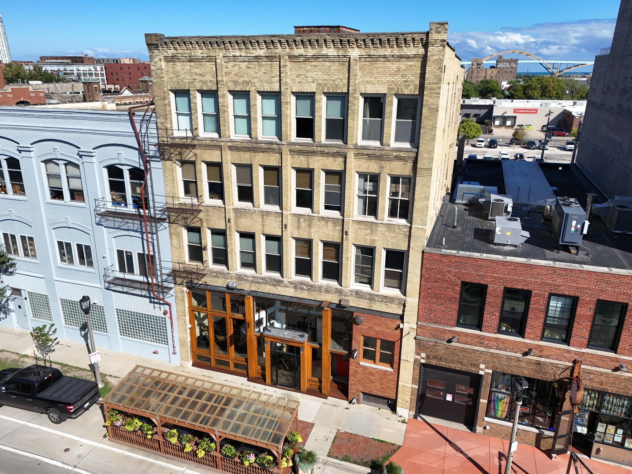 524 S 2nd St