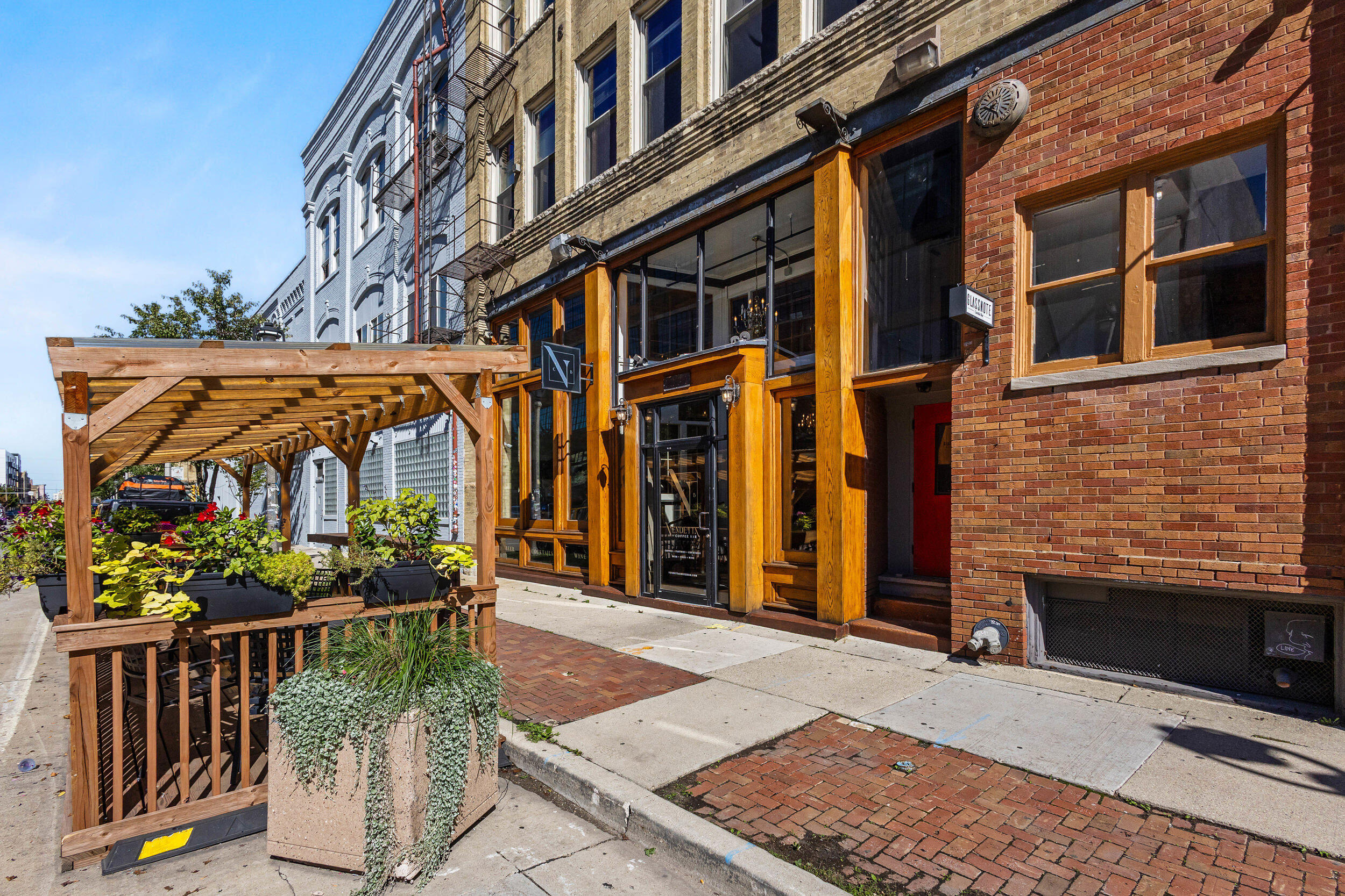 524 S 2nd St