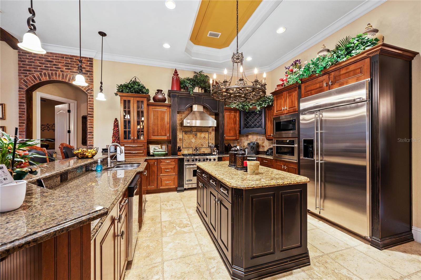 8315 DAY LILY PL
