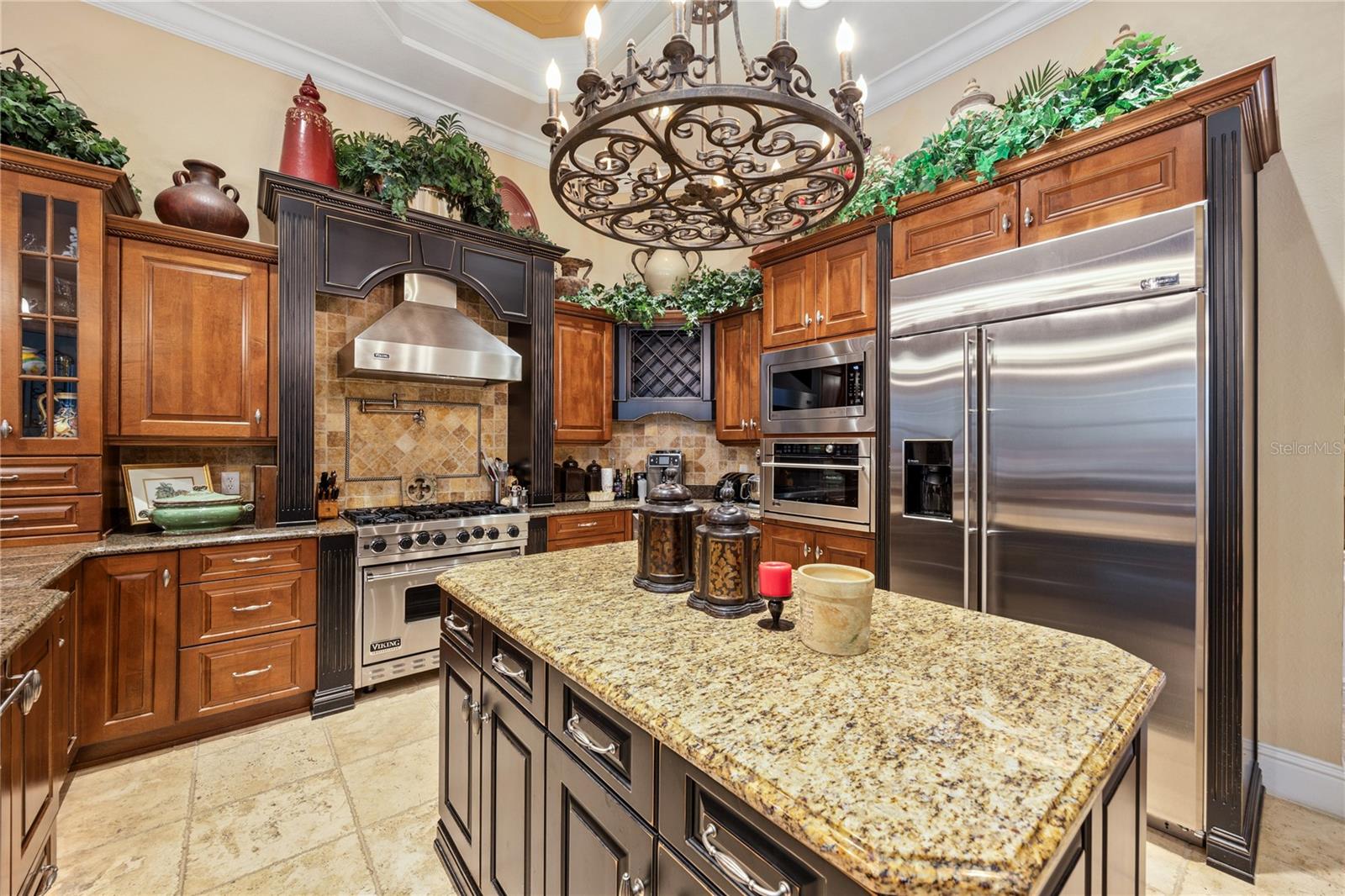 8315 DAY LILY PL