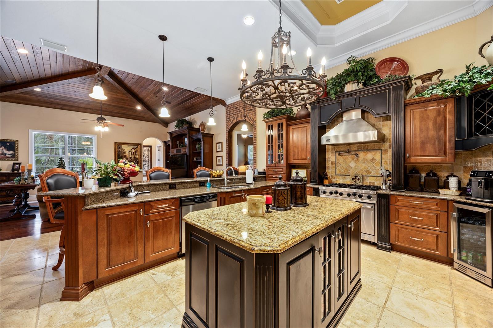 8315 DAY LILY PL