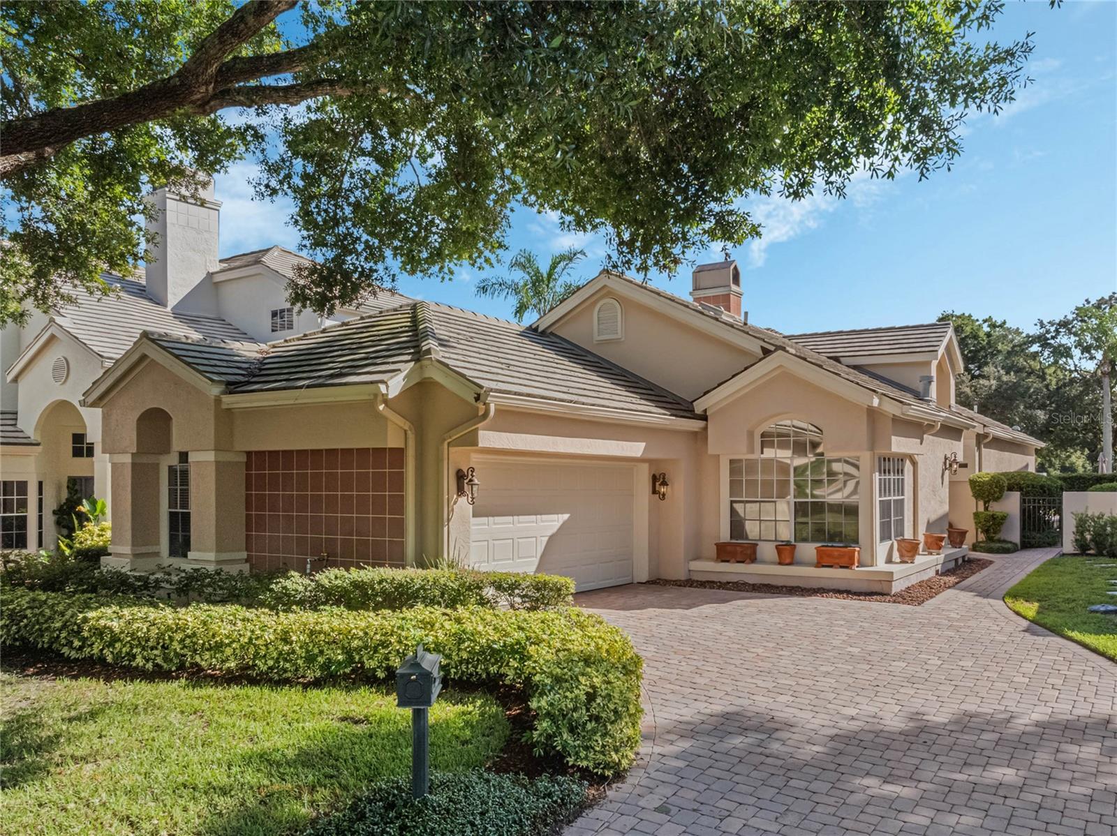 459 DENTON CT