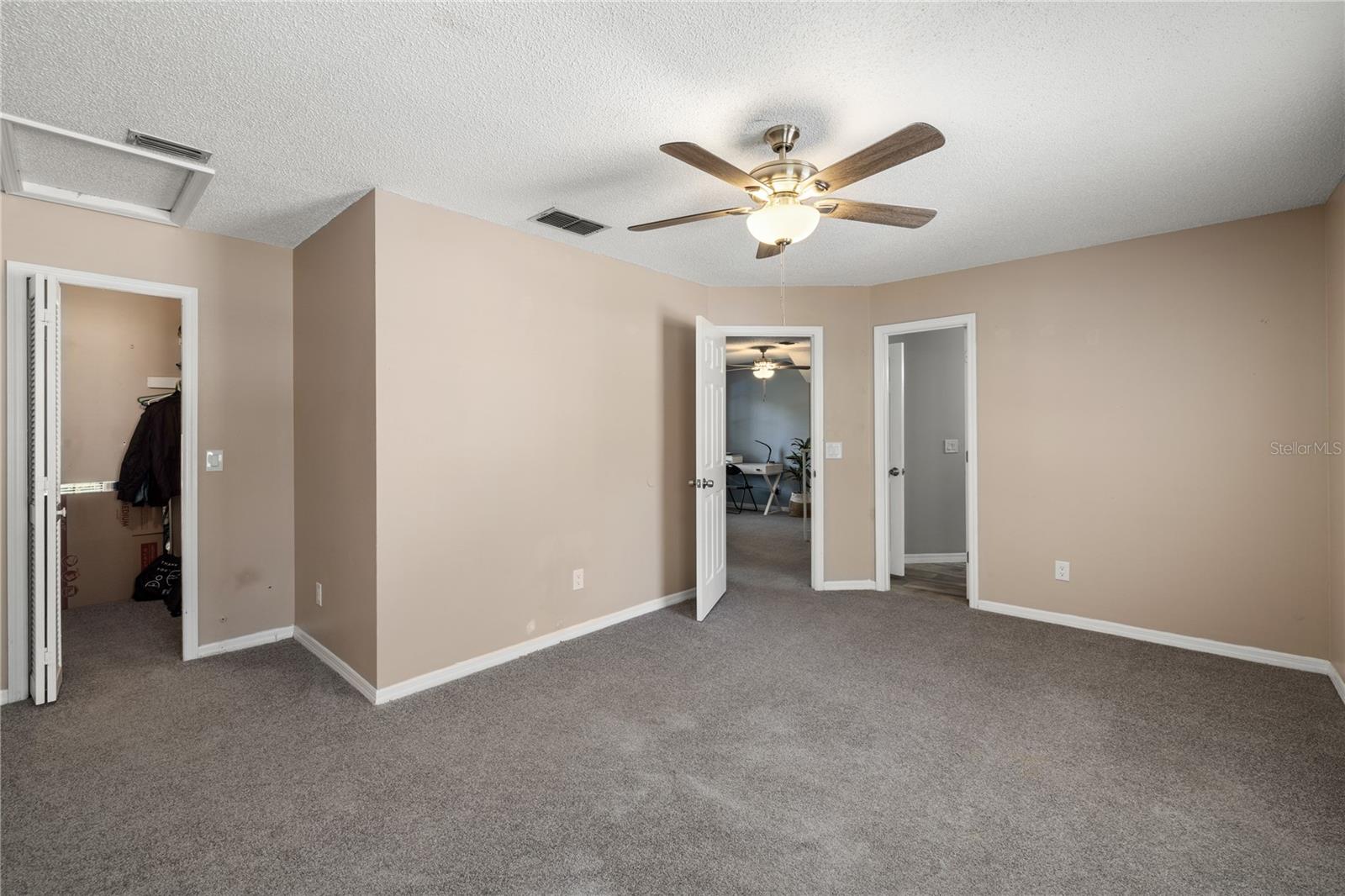 938 SOUTHRIDGE TRL
