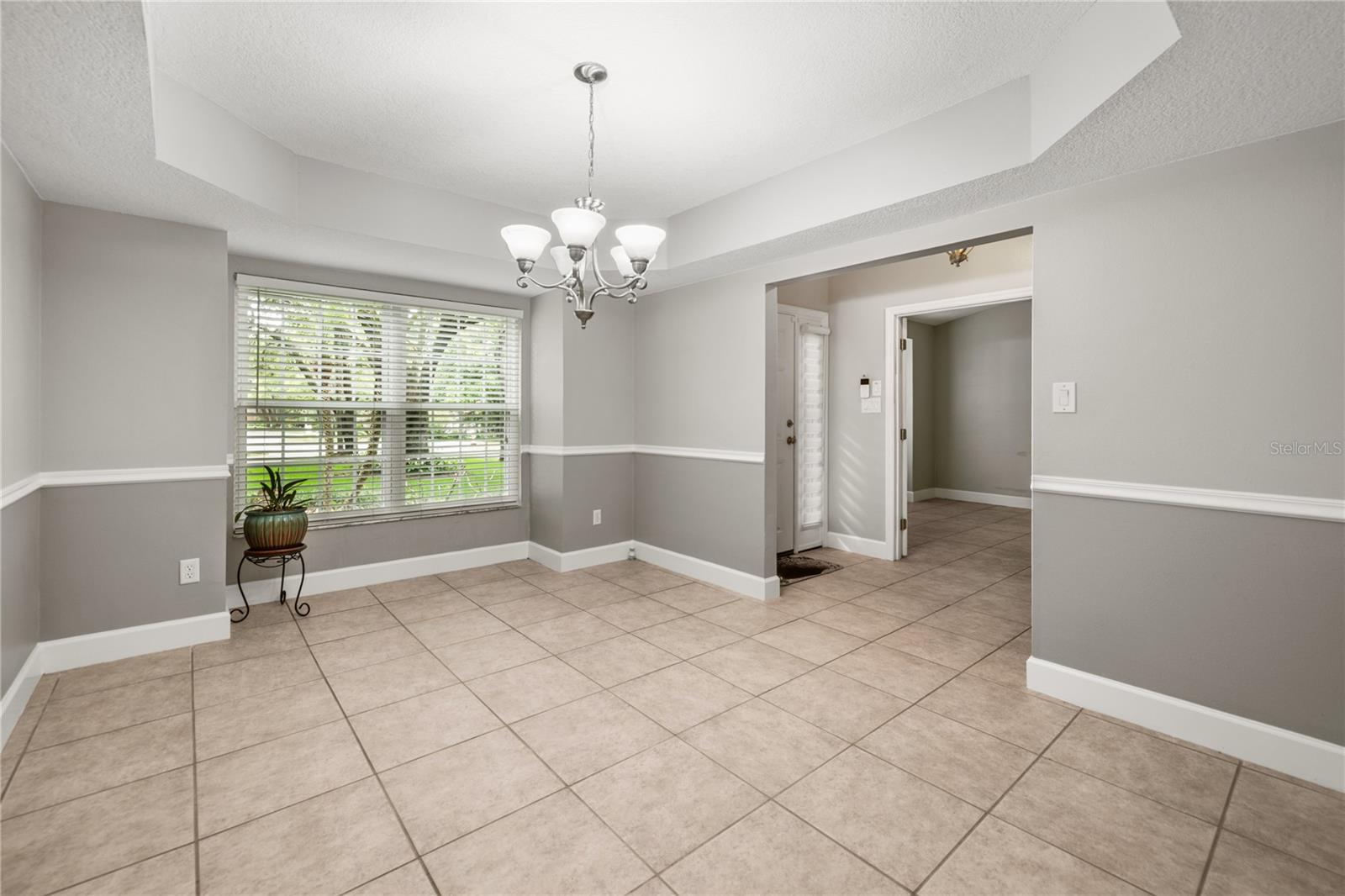 1154 DEER LAKE CIR