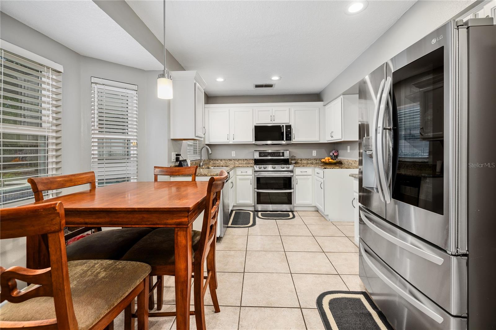 1154 DEER LAKE CIR