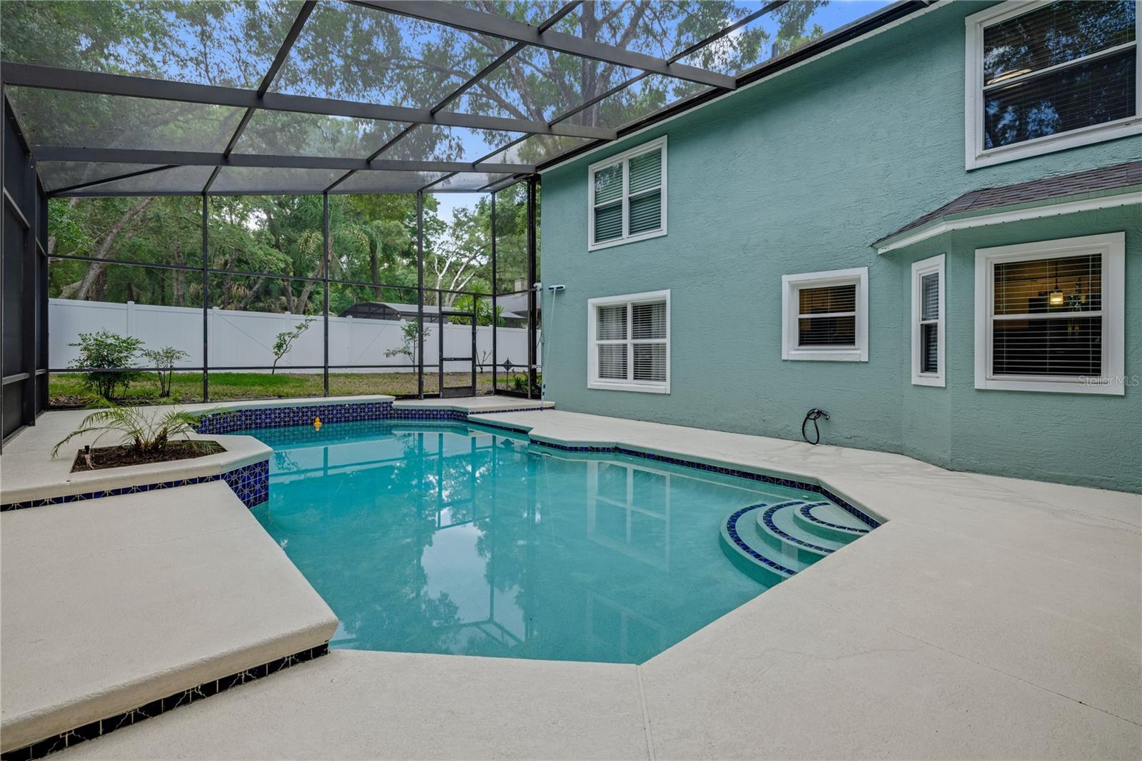 1154 DEER LAKE CIR