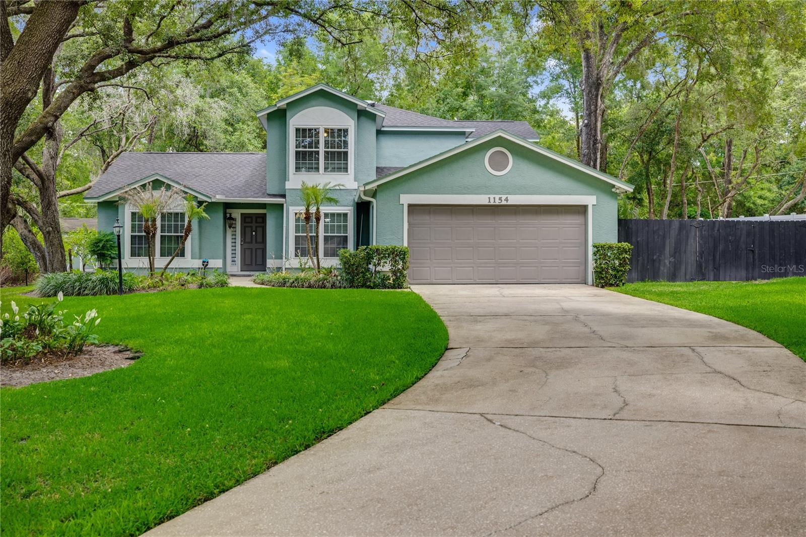 1154 DEER LAKE CIR