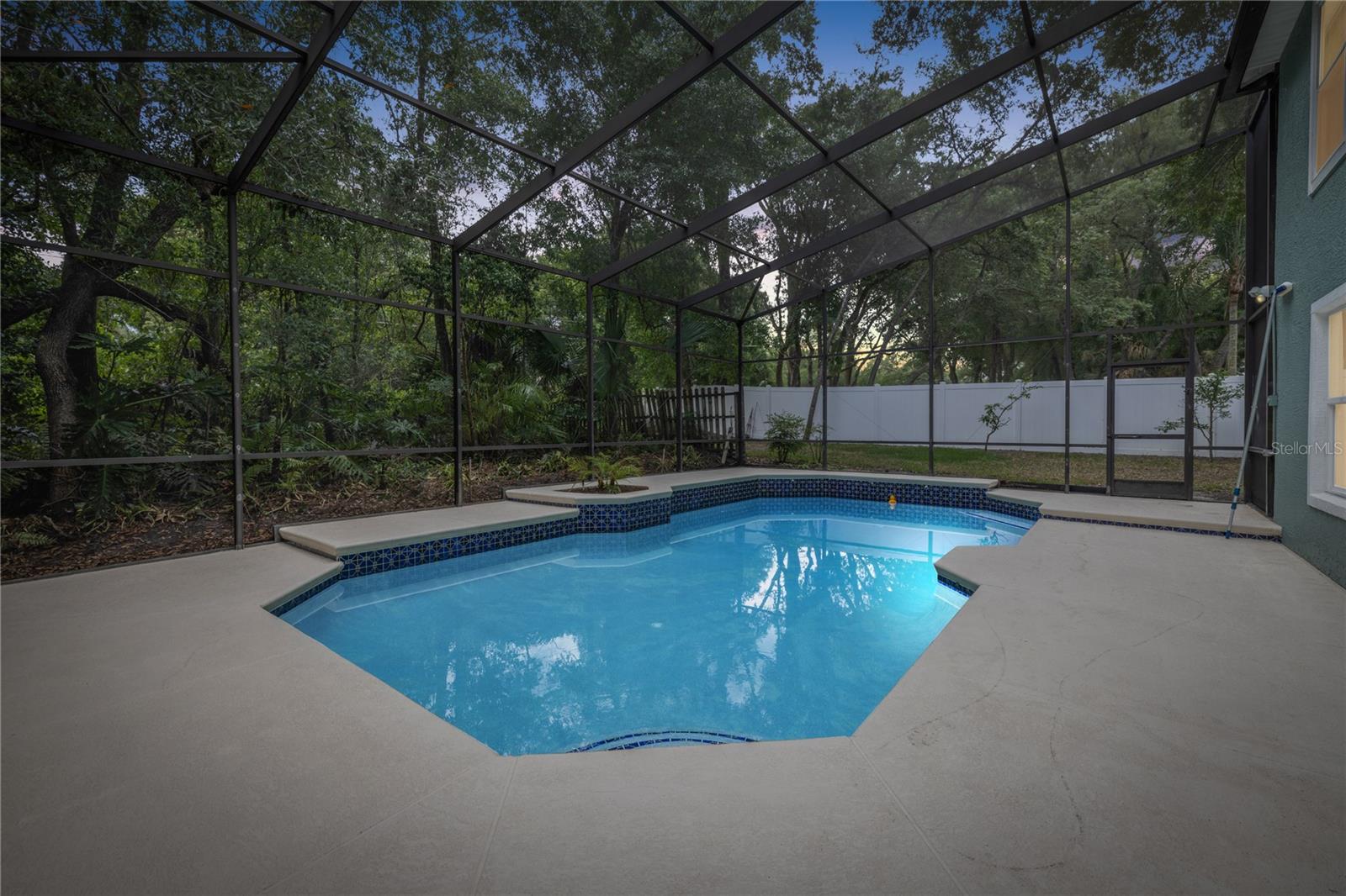 1154 DEER LAKE CIR