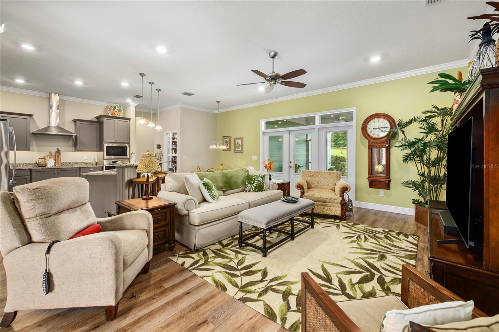 1097 SUGAR LOAF KEY LOOP
