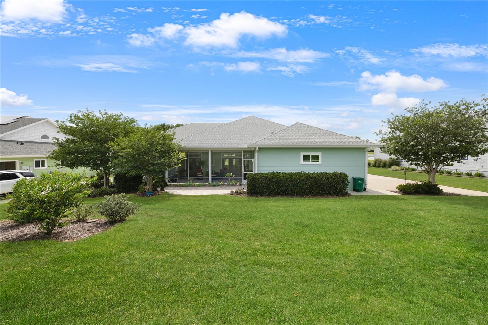 1097 SUGAR LOAF KEY LOOP