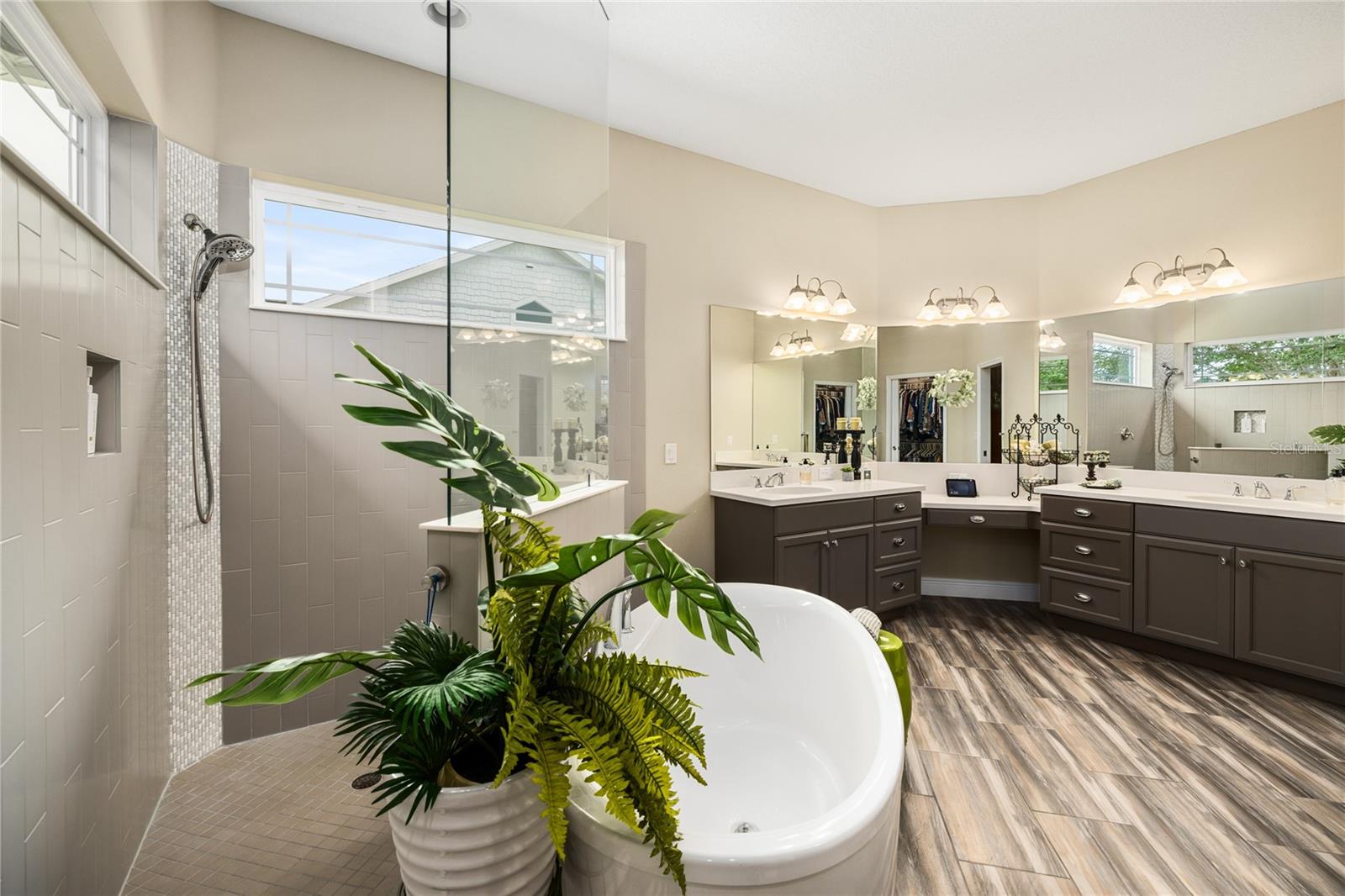 1097 SUGAR LOAF KEY LOOP