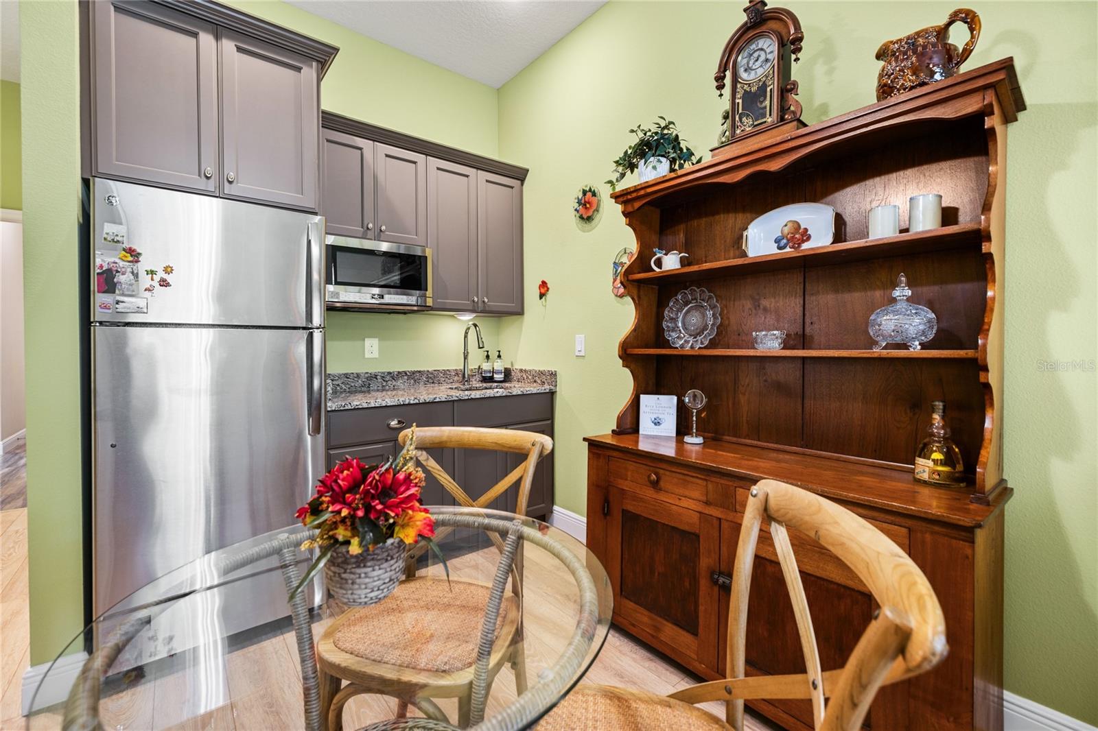 1097 SUGAR LOAF KEY LOOP