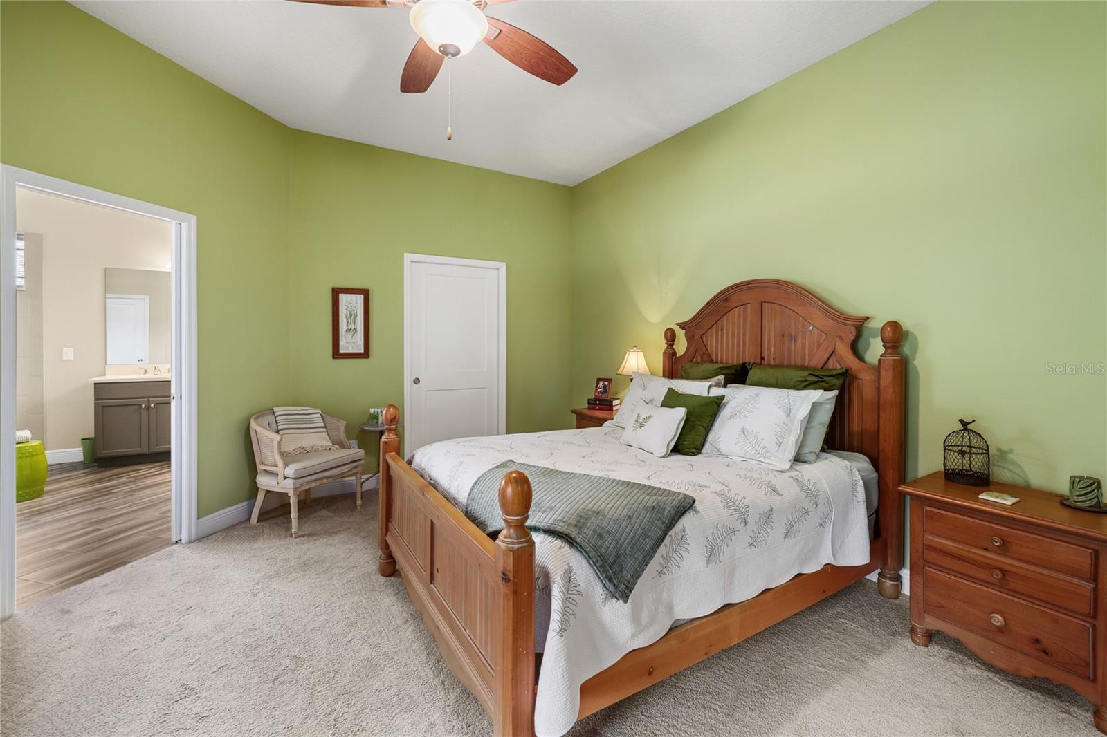 1097 SUGAR LOAF KEY LOOP