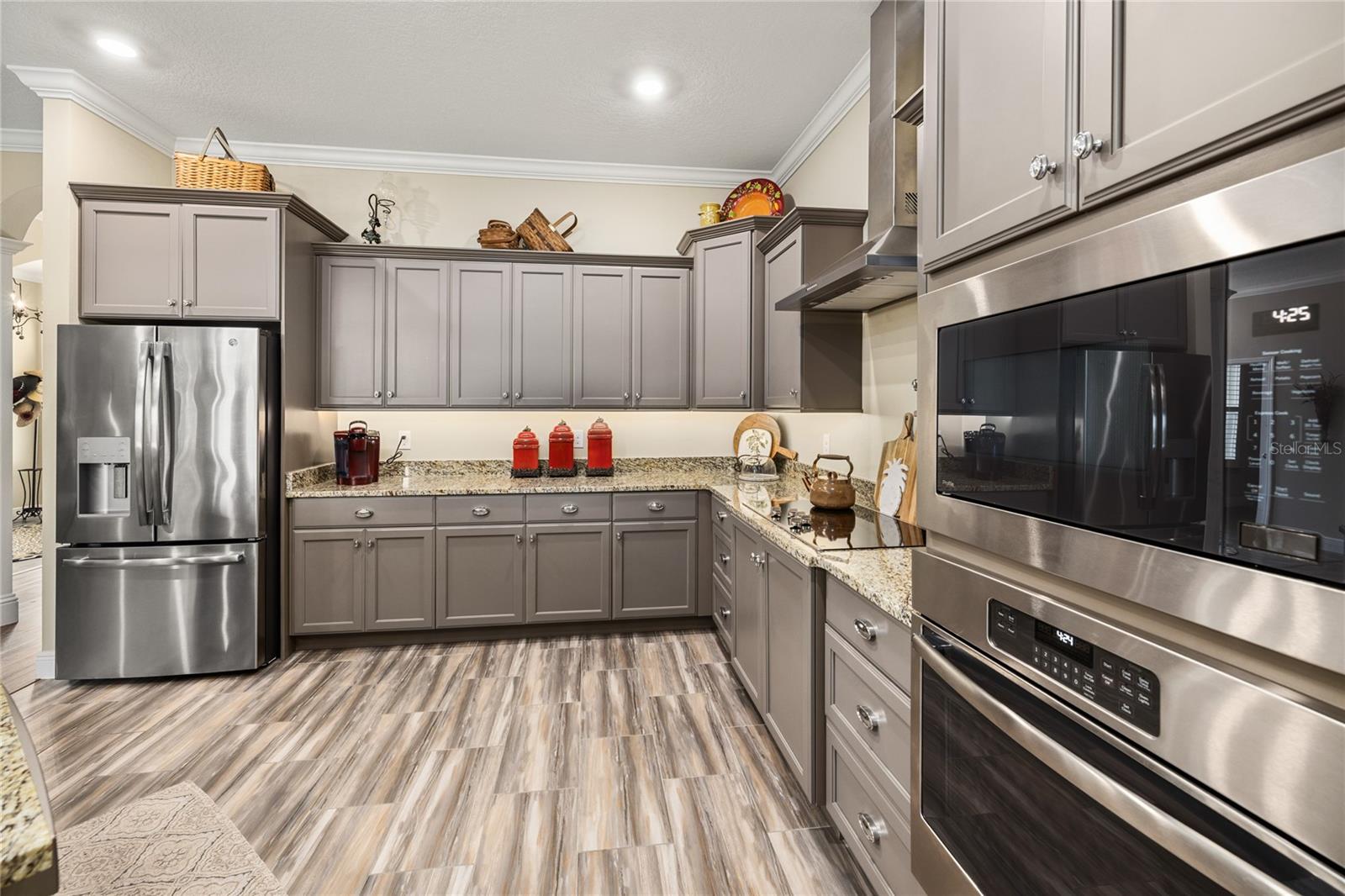 1097 SUGAR LOAF KEY LOOP