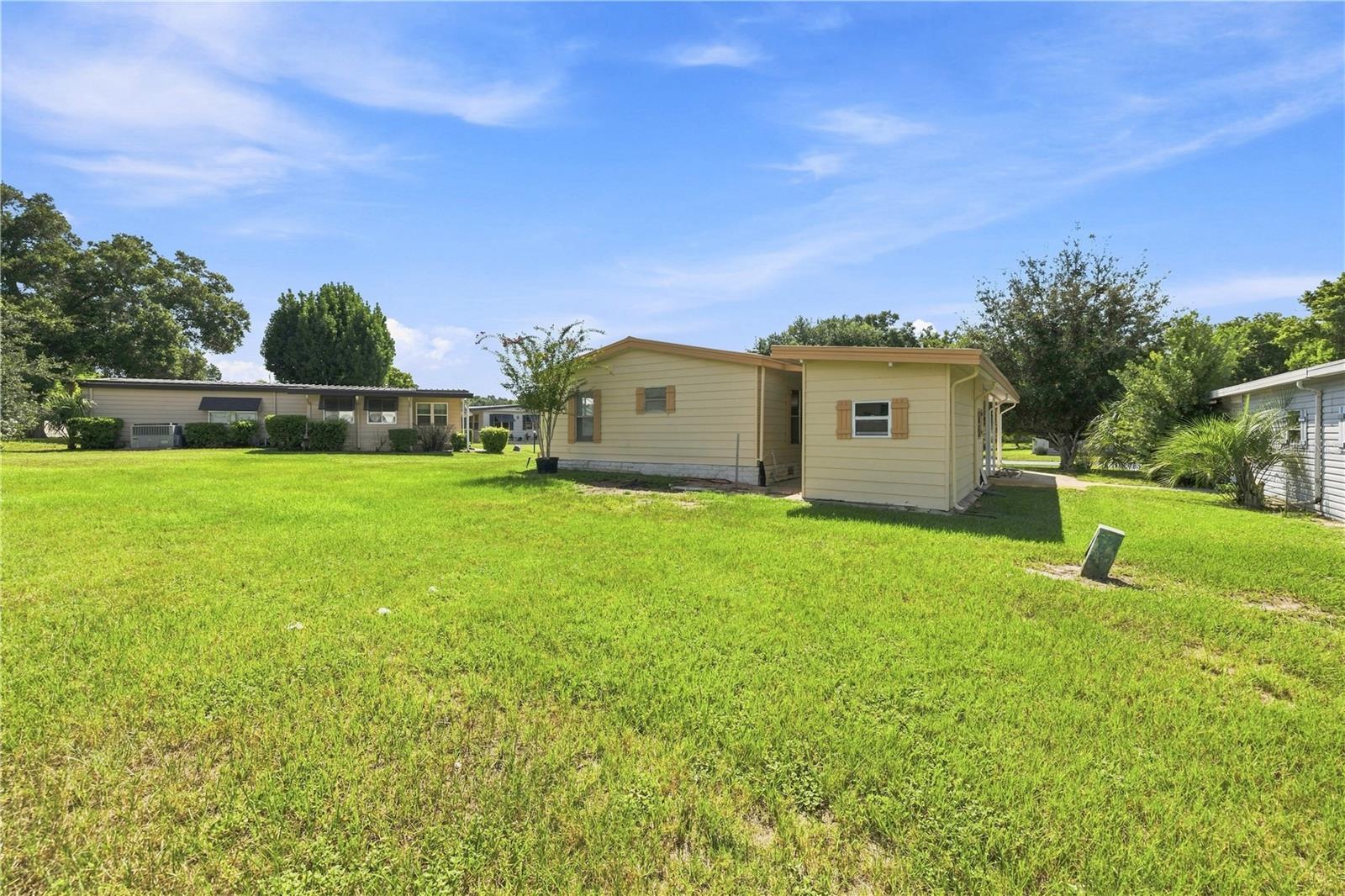 3417 WAX MYRTLE CIR