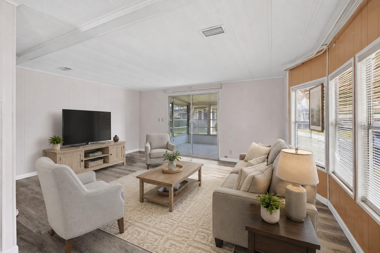 3417 WAX MYRTLE CIR