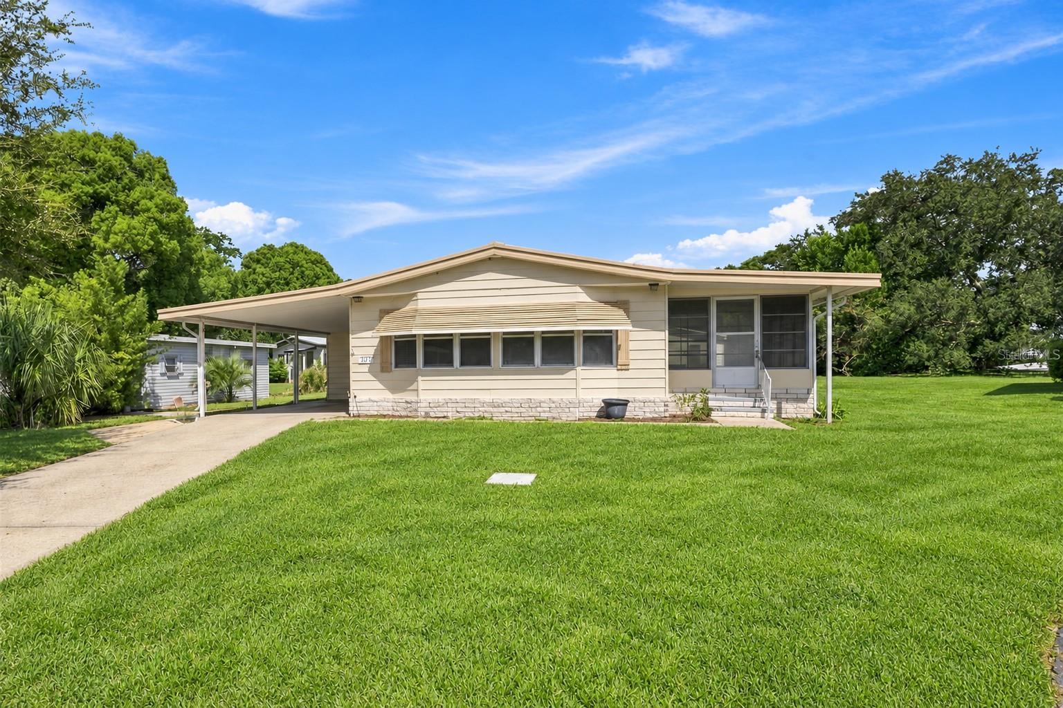 3417 WAX MYRTLE CIR
